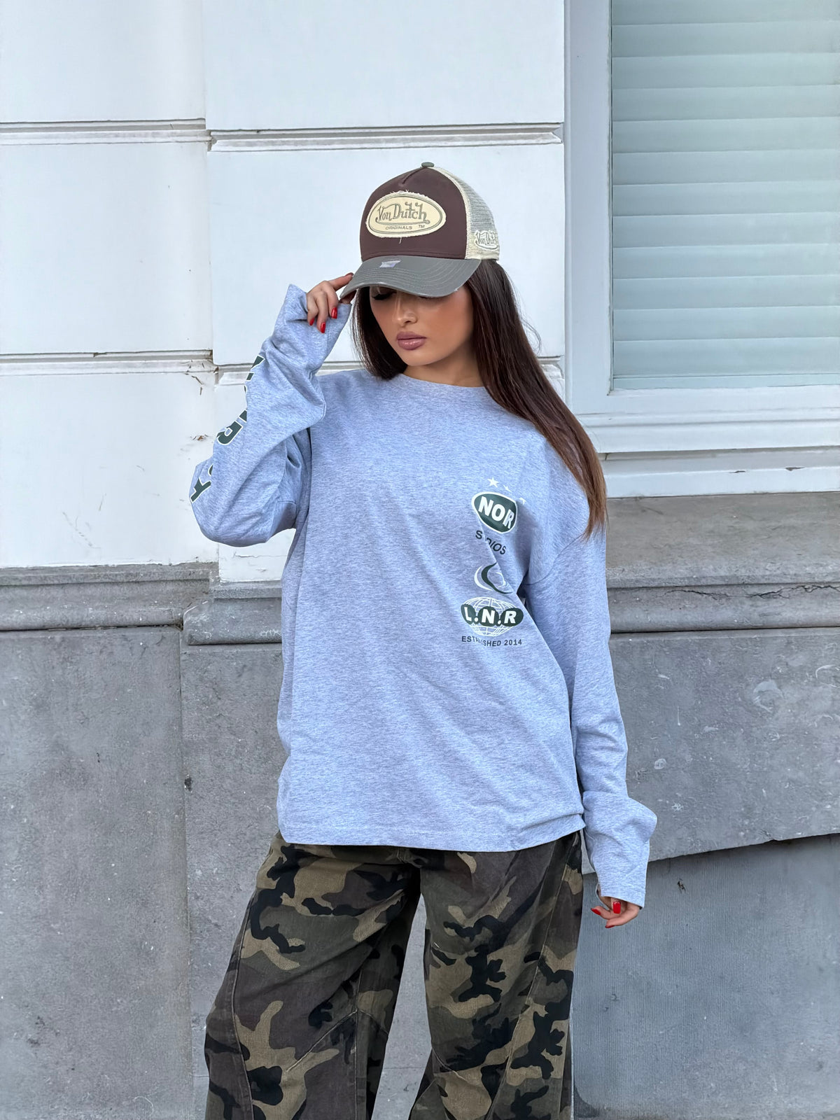 NOIR LONGSLEEVE GREY
