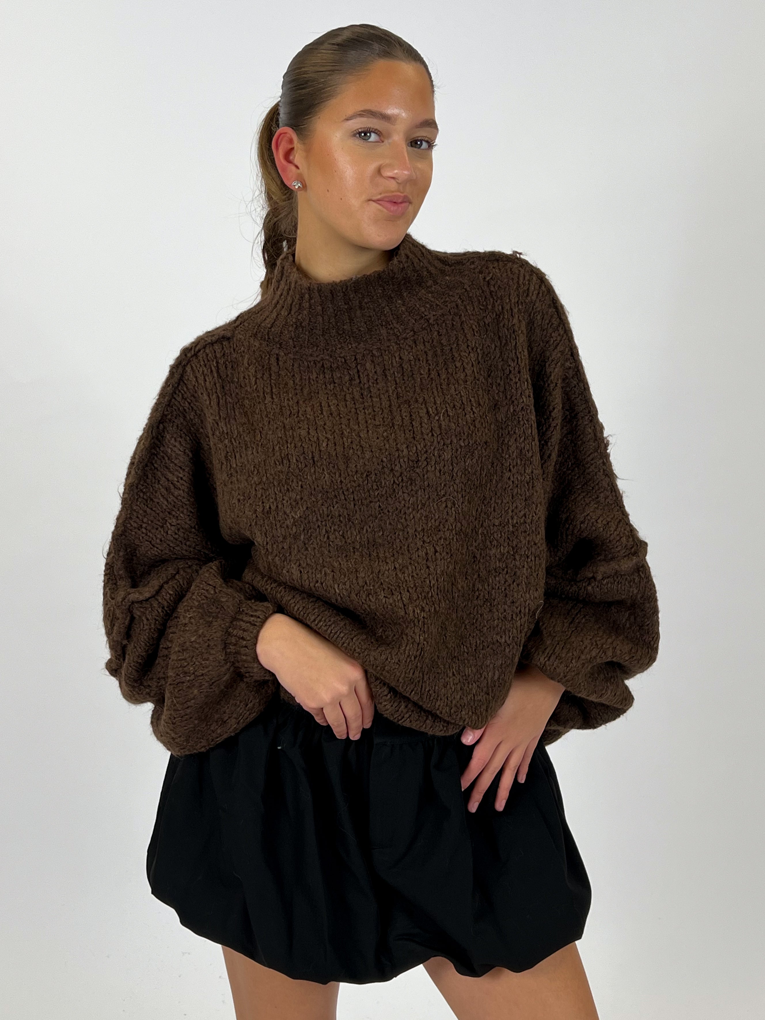 BIG WOOL KNIT CHOCO
