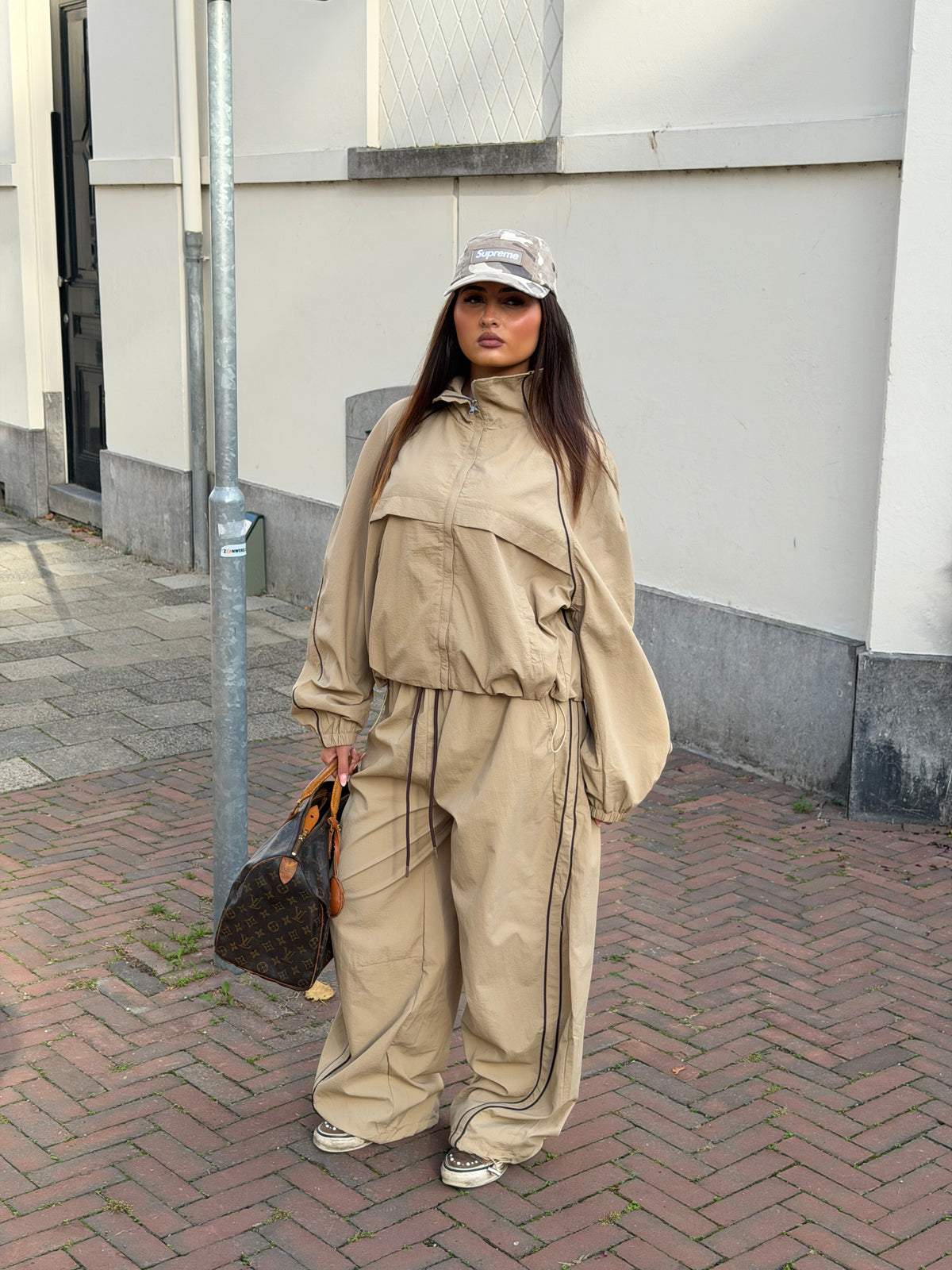 MANOU WINDBREAKER JACKET BEIGE