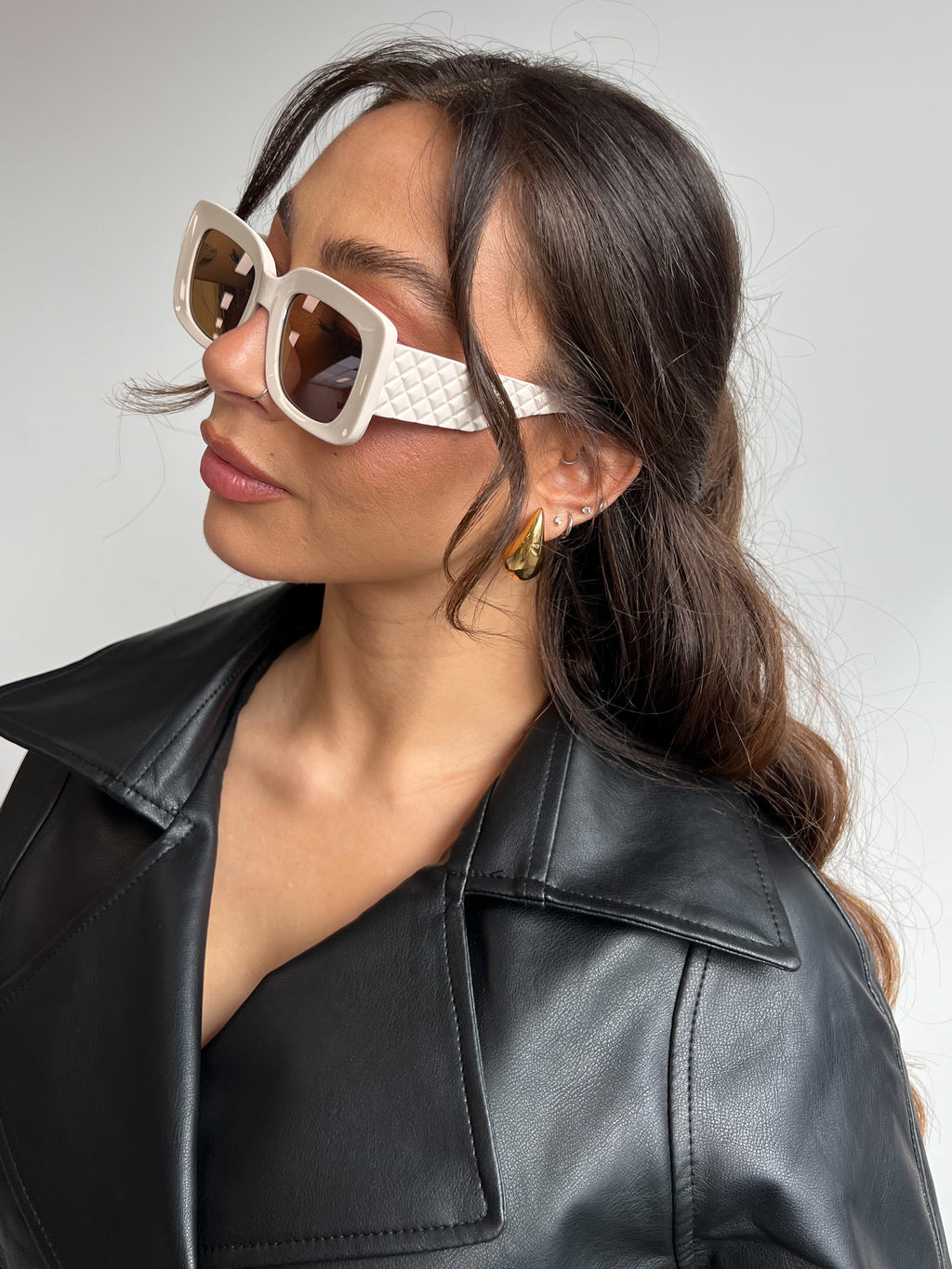 NEW DIVA SUNNIES BEIGE