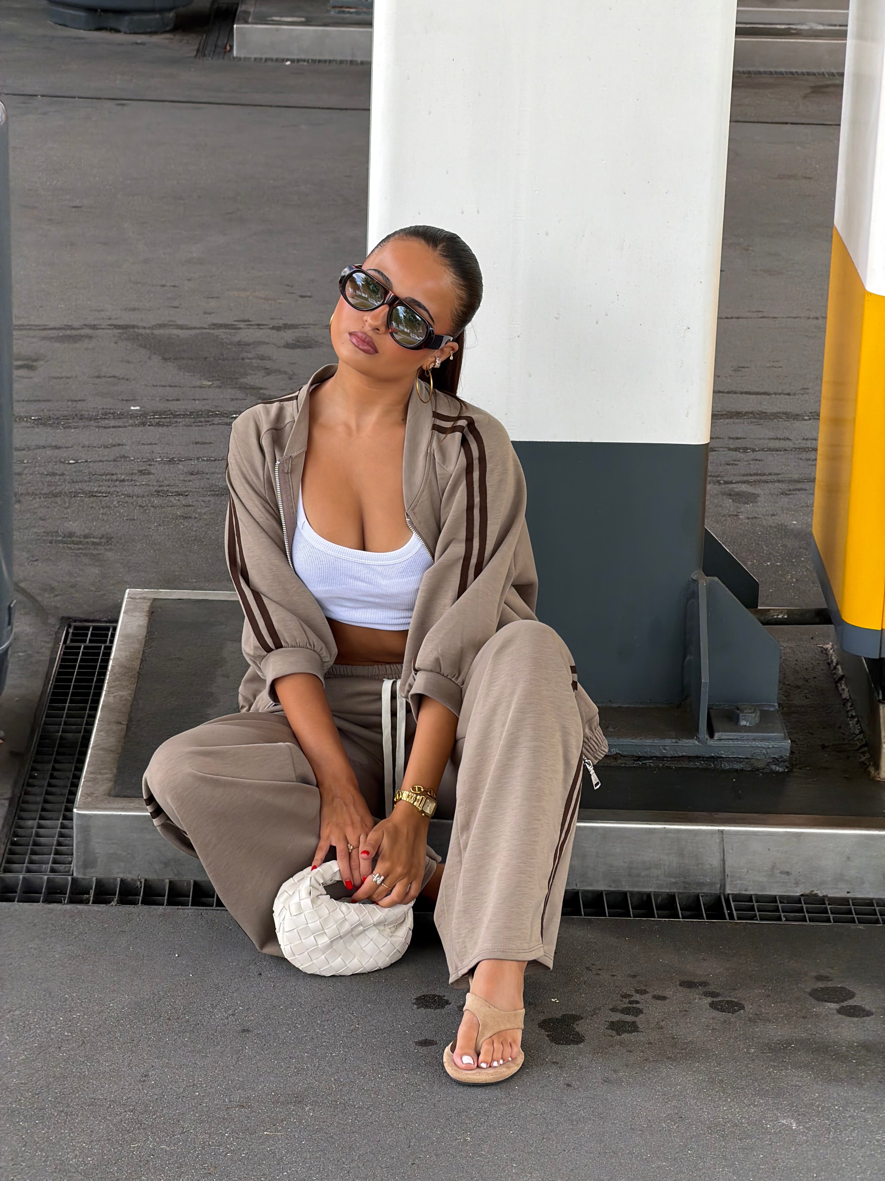 JEADY STRIPED SET TAUPE