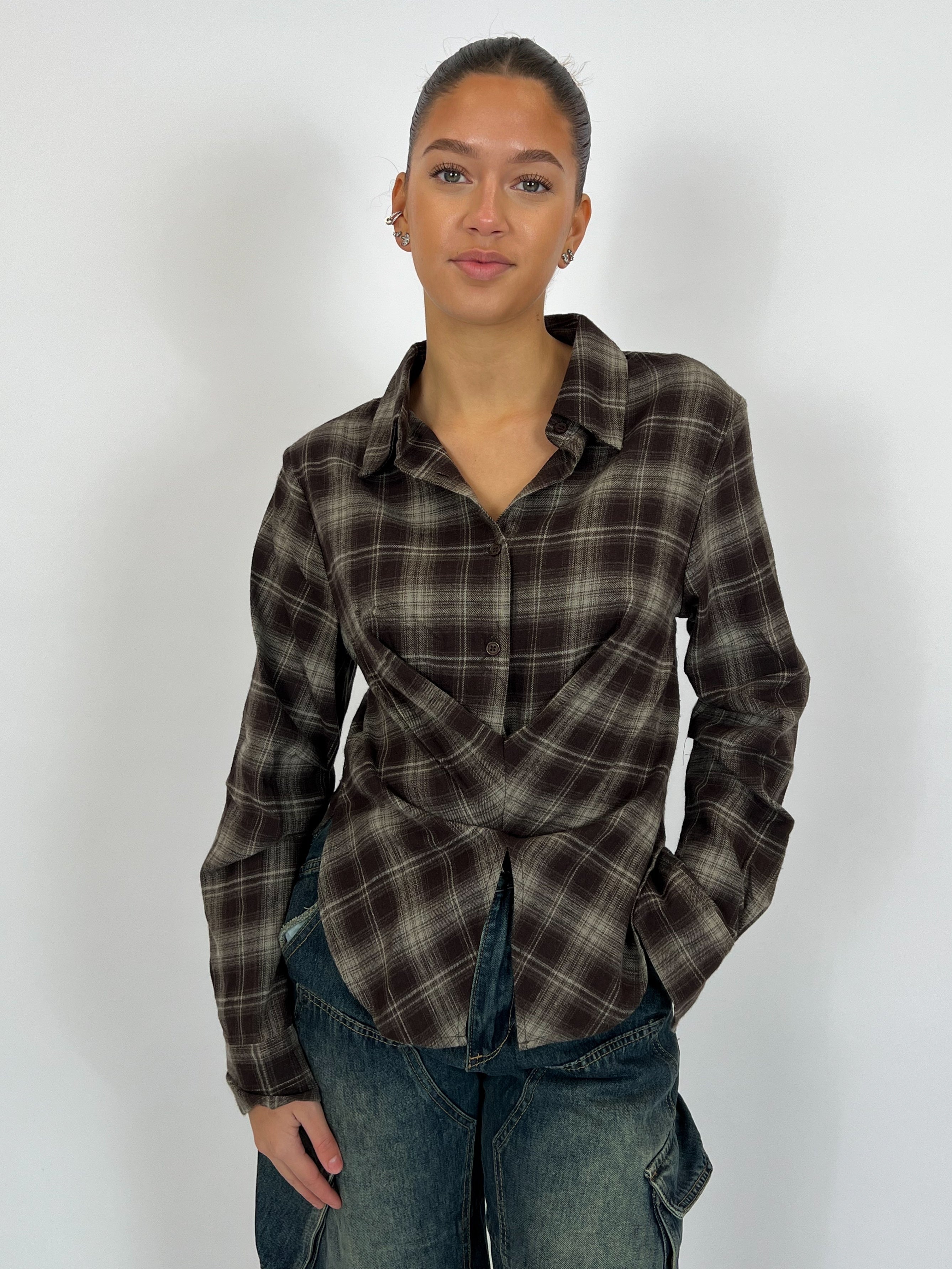 SNATCHED CHECK BLOUSE BROWN