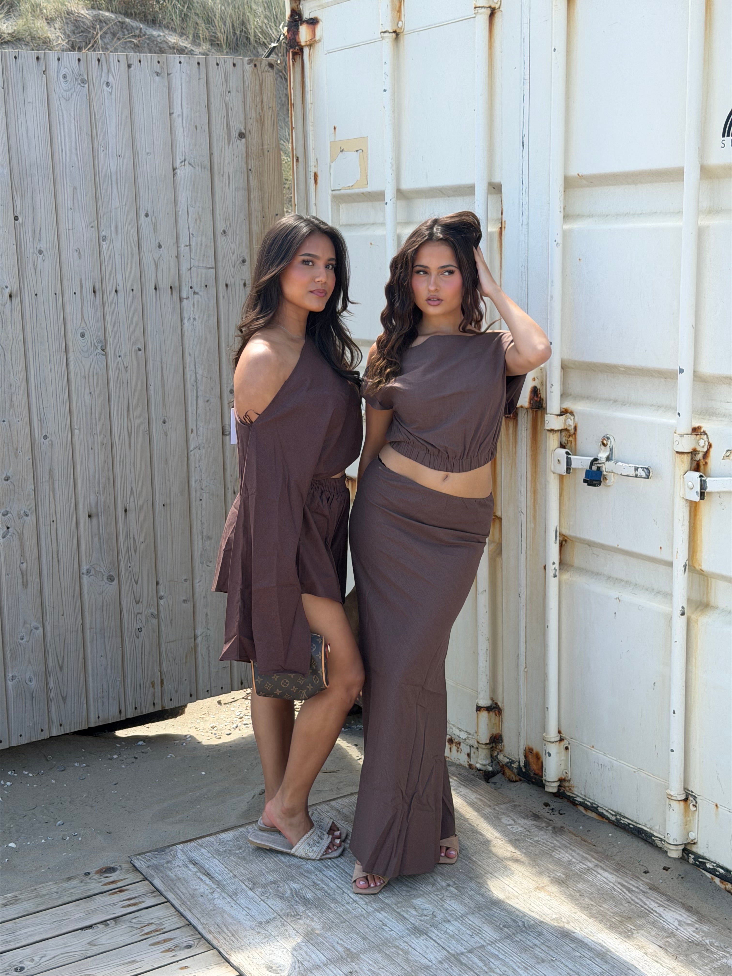 ELISE LINEN TWO PIECE CHOCO