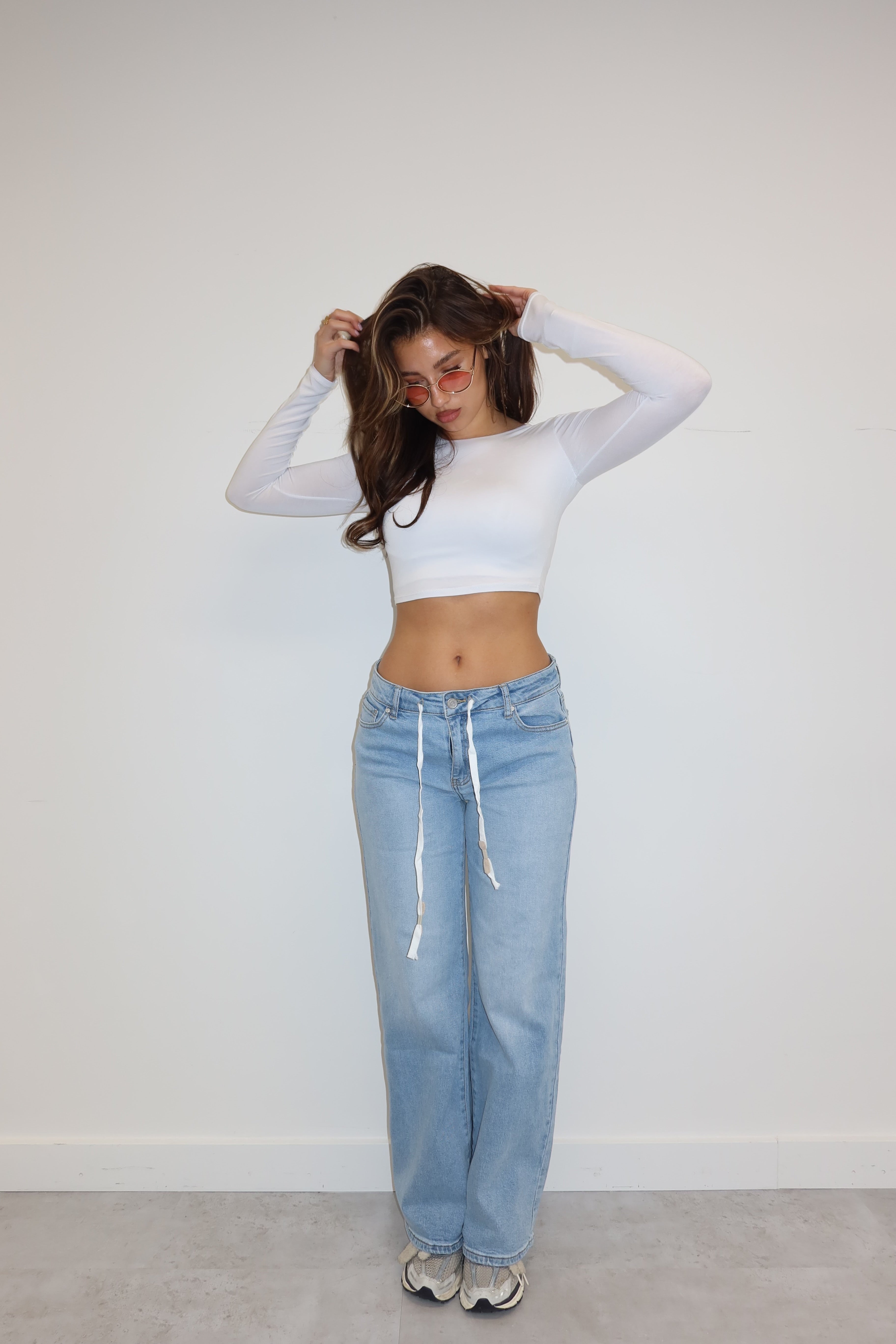 WHITE TIE STRETCH JEANS