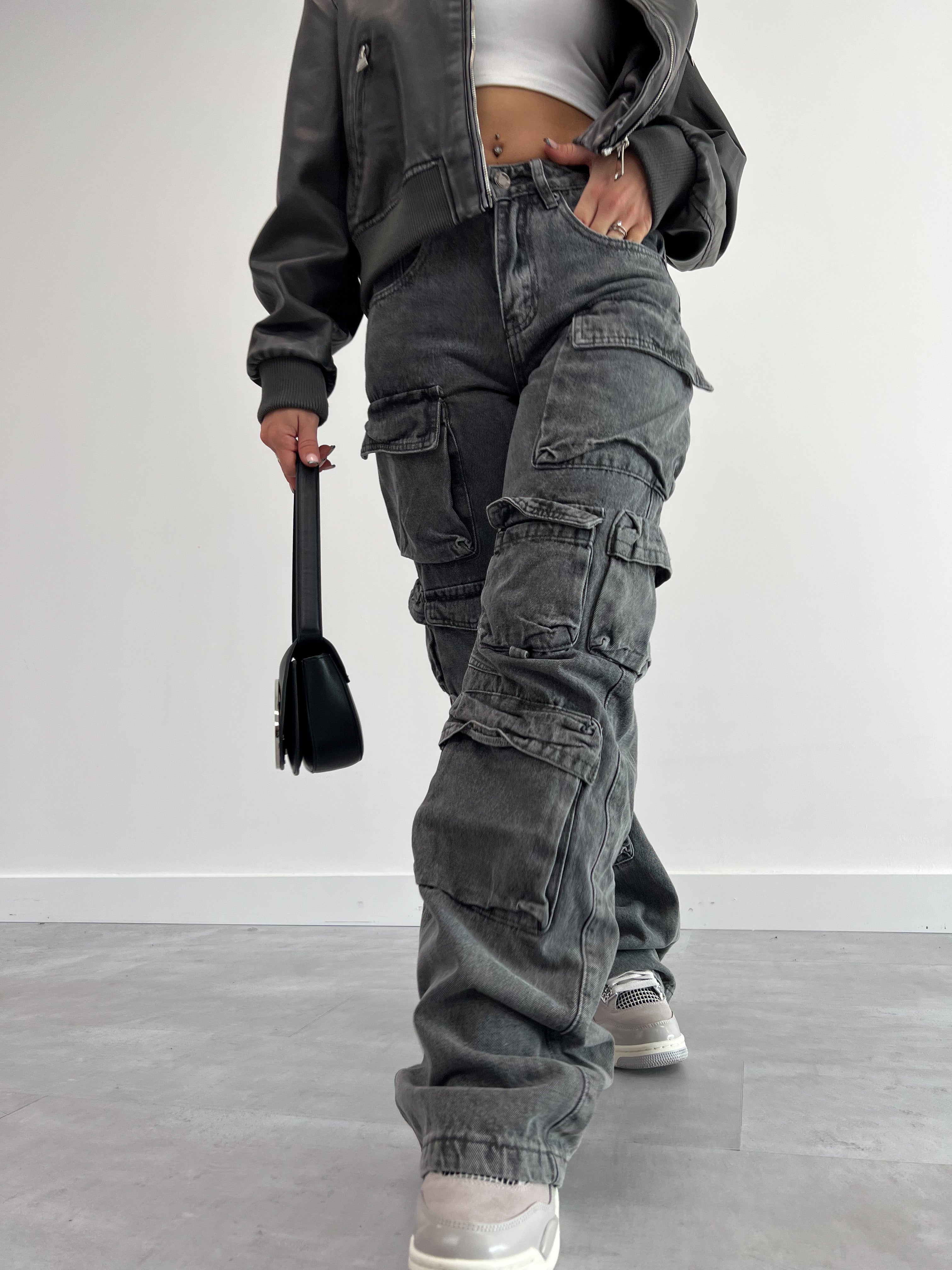 ATTICO INSPIRED MULTI POCKET CARGO GREY 899