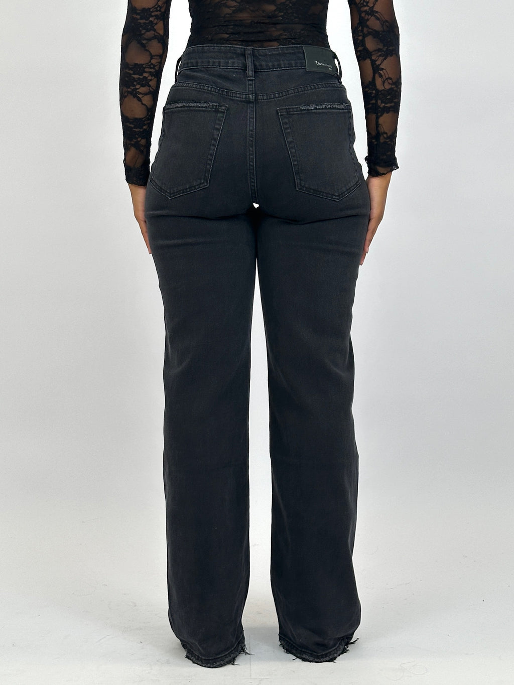 BLACK TALL STRETCH STRAIGHT