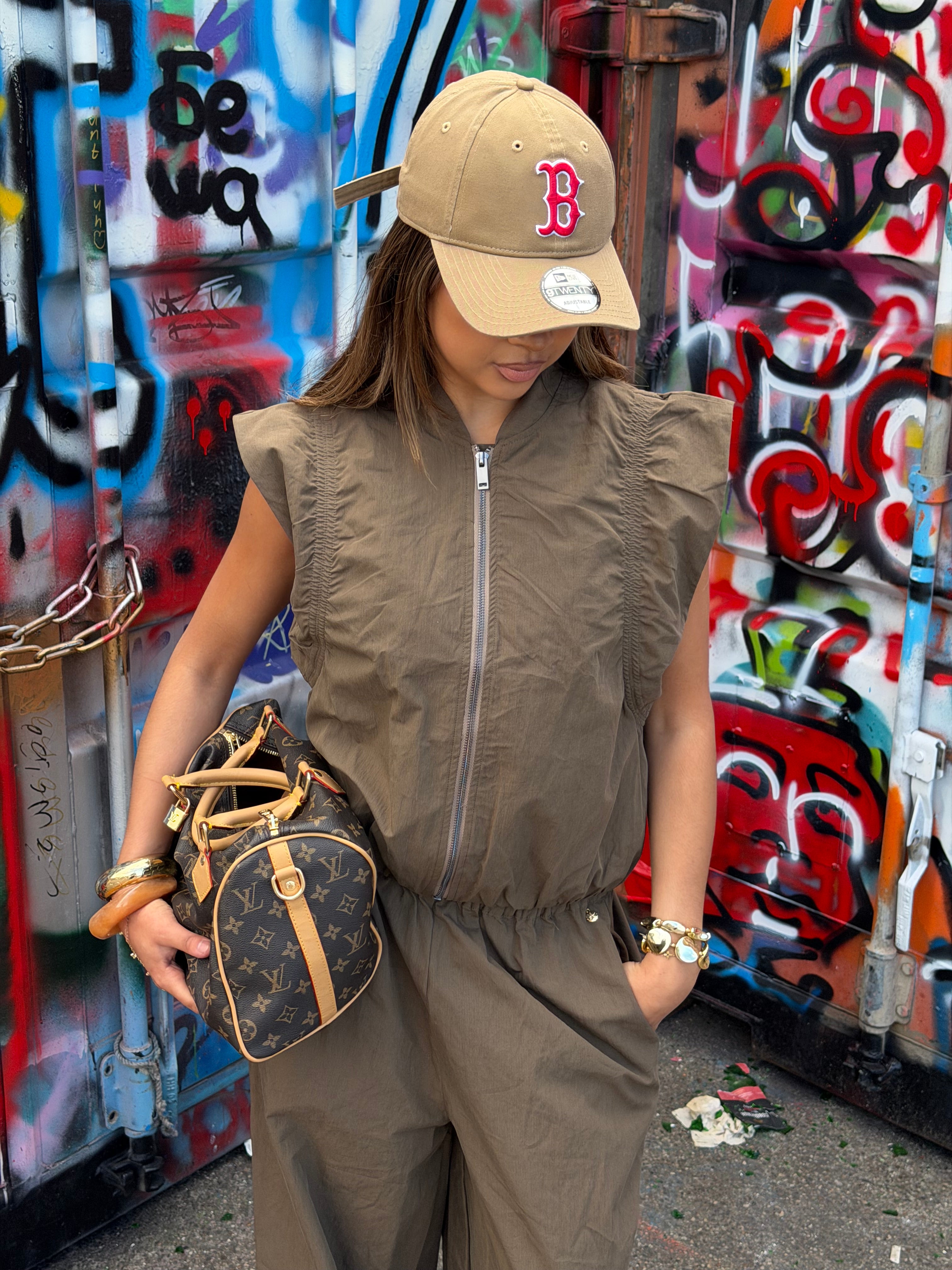 ALYSSA SET BROWN