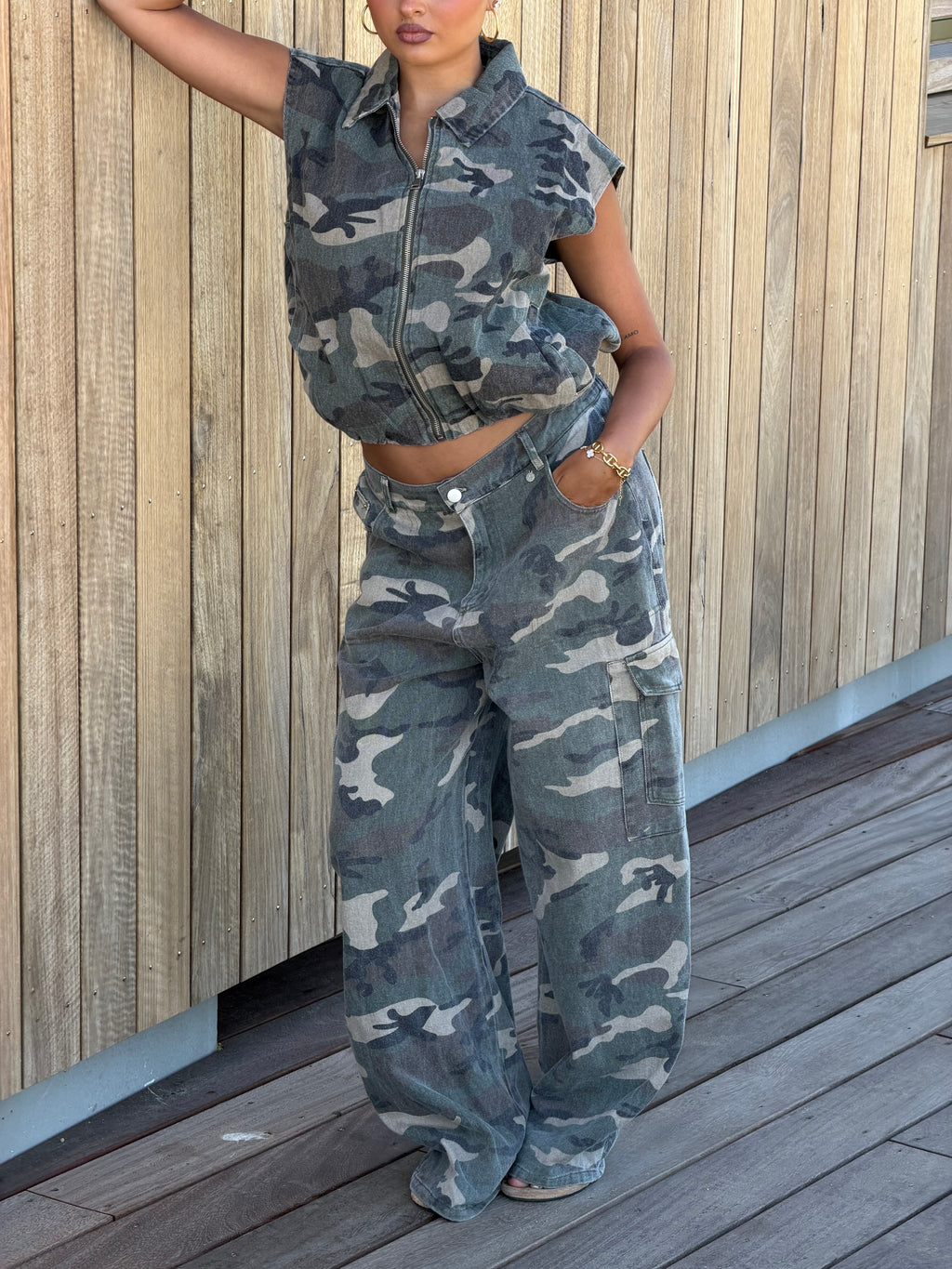 CAMO WASHED GILET
