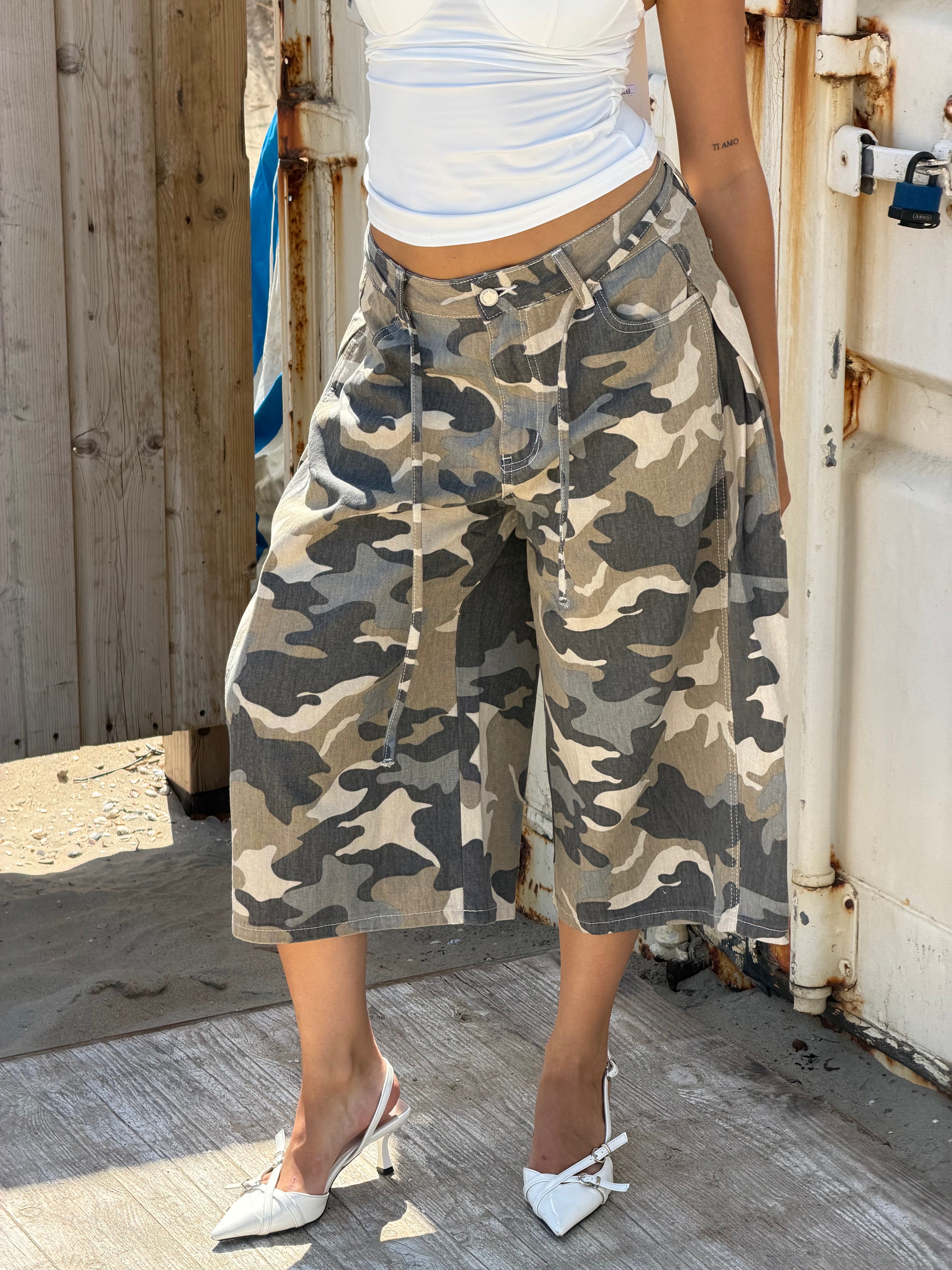 BOOTY JORT CAMO