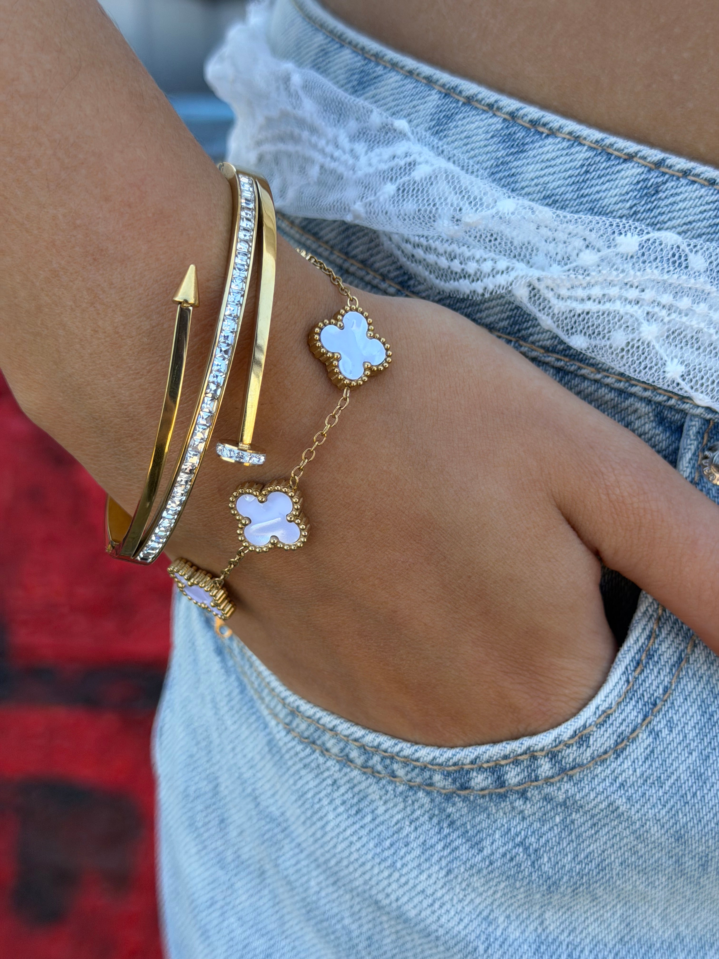 CLOU BANGLE GOLD