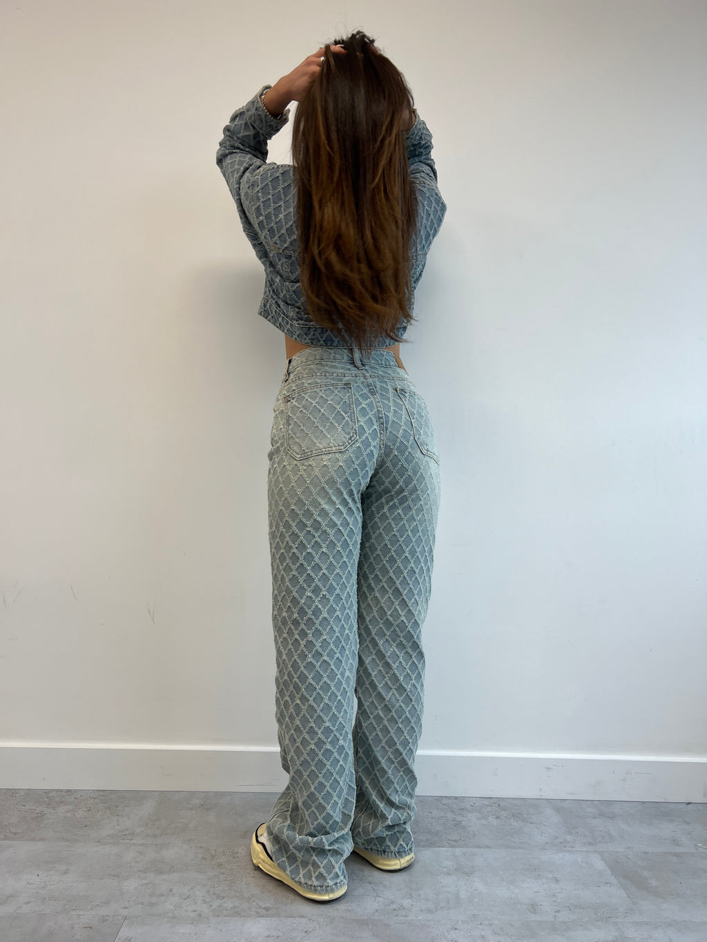 DIAMOND PATTERN JEANS