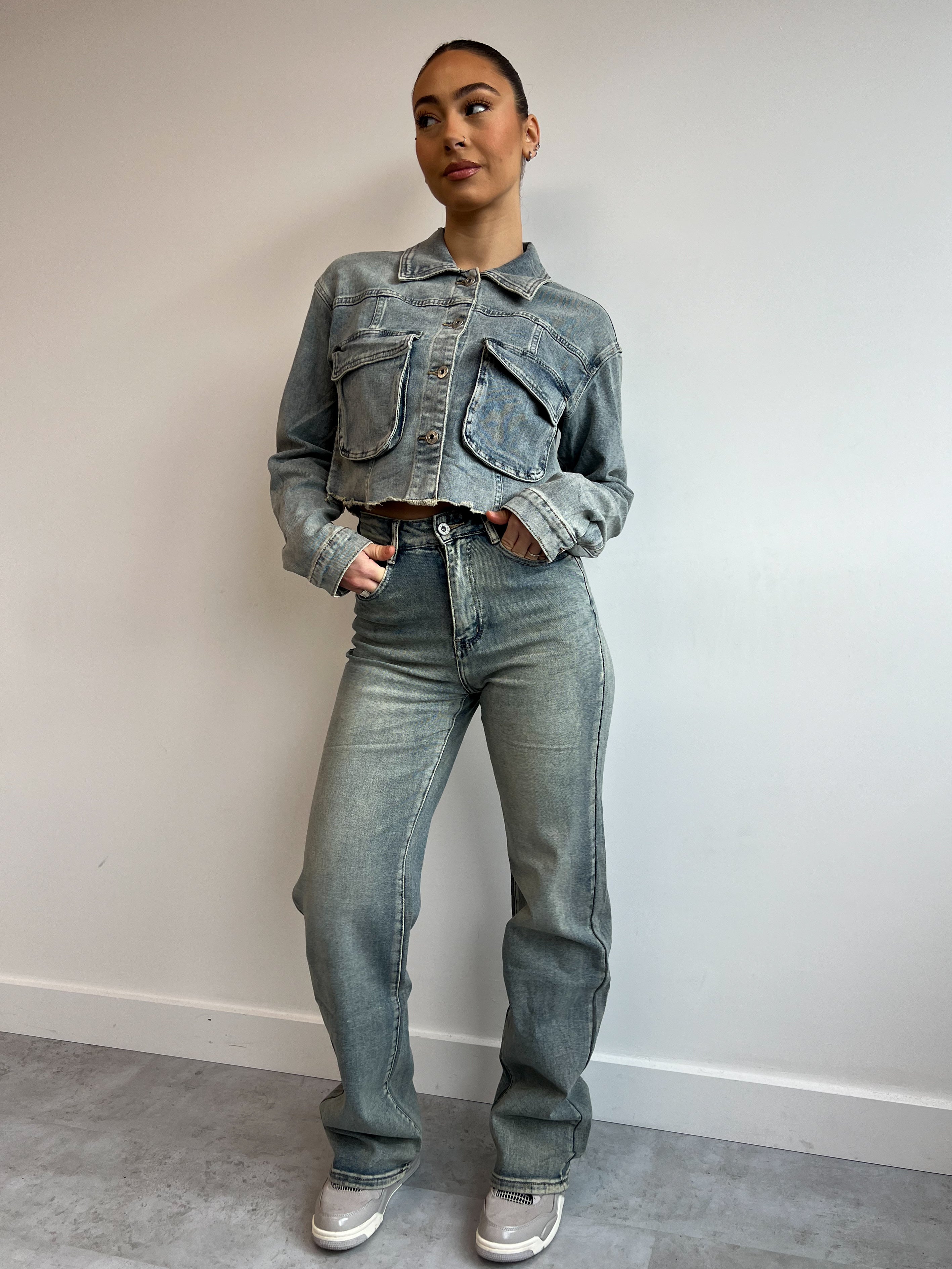 VINTAGE WASH DENIM JACKET