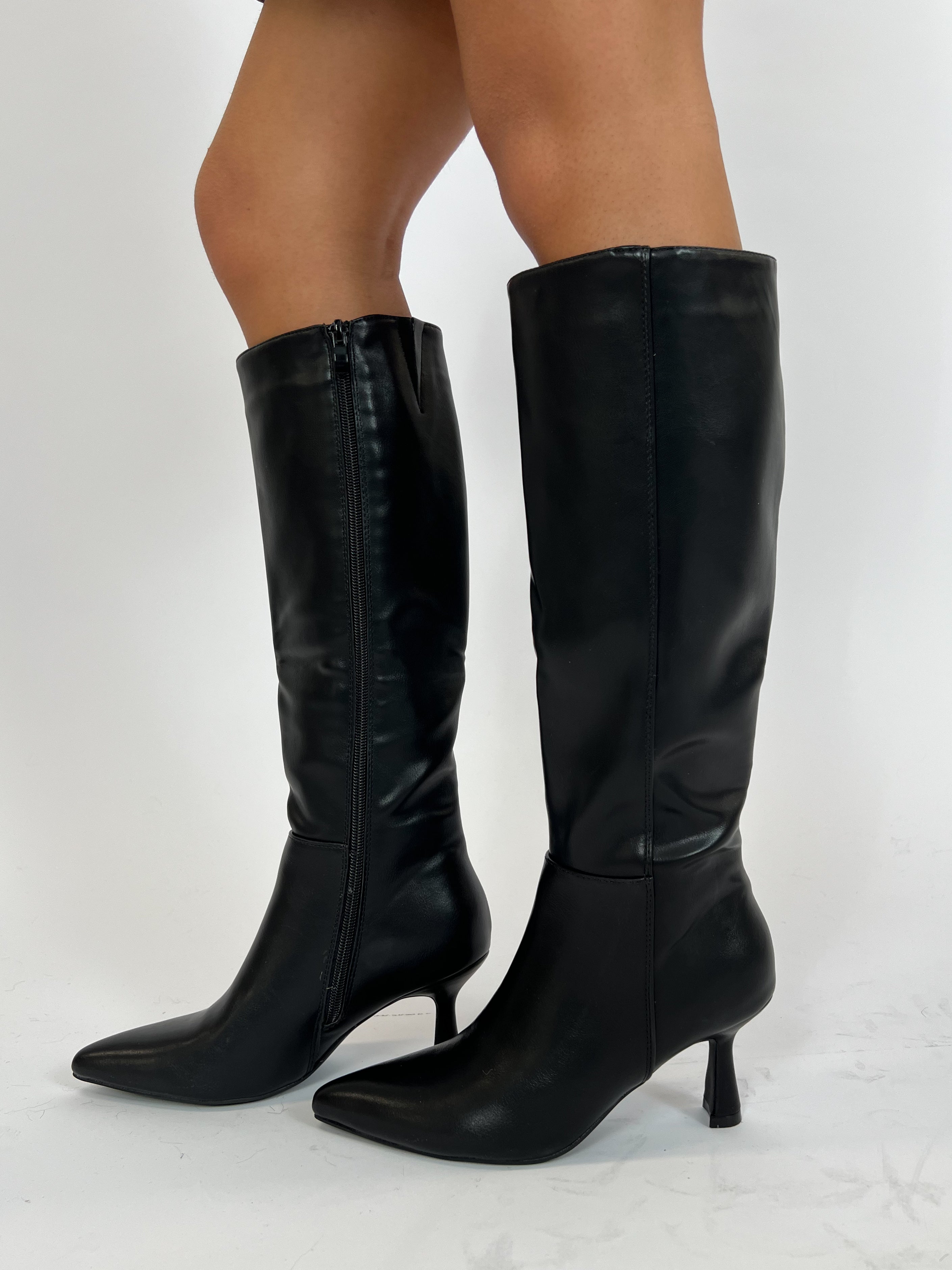 THAT GIRL PU LEATHER BOOTS