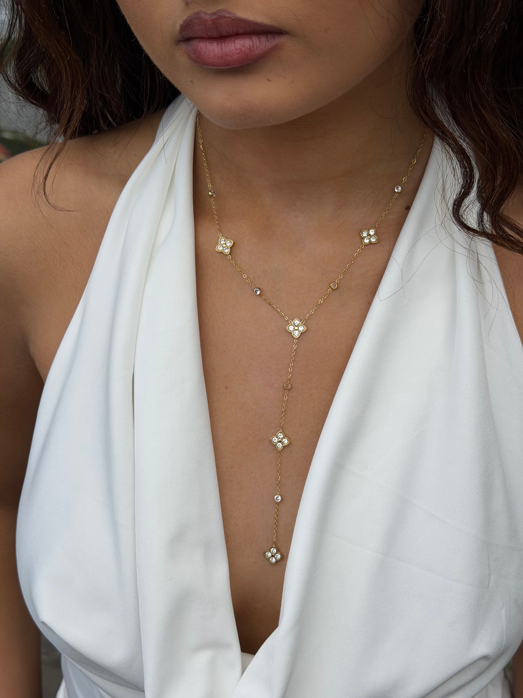 CLOVER DROP NECKLACE