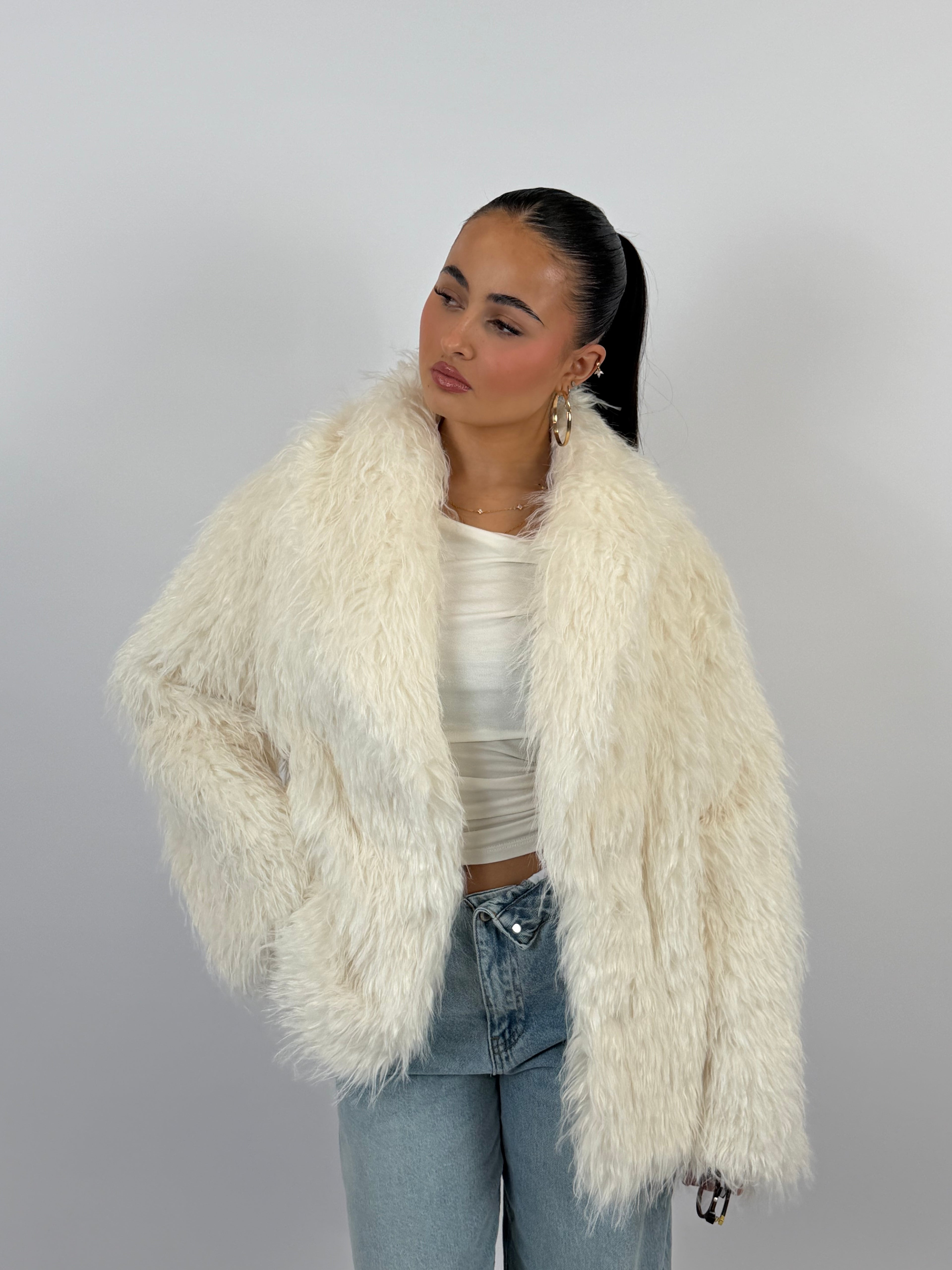FLUFFY COAT CREAM