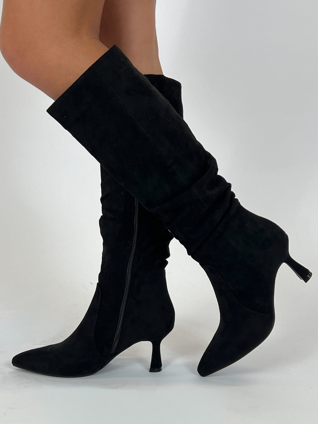 THAT GIRL SUÈDE BOOTS