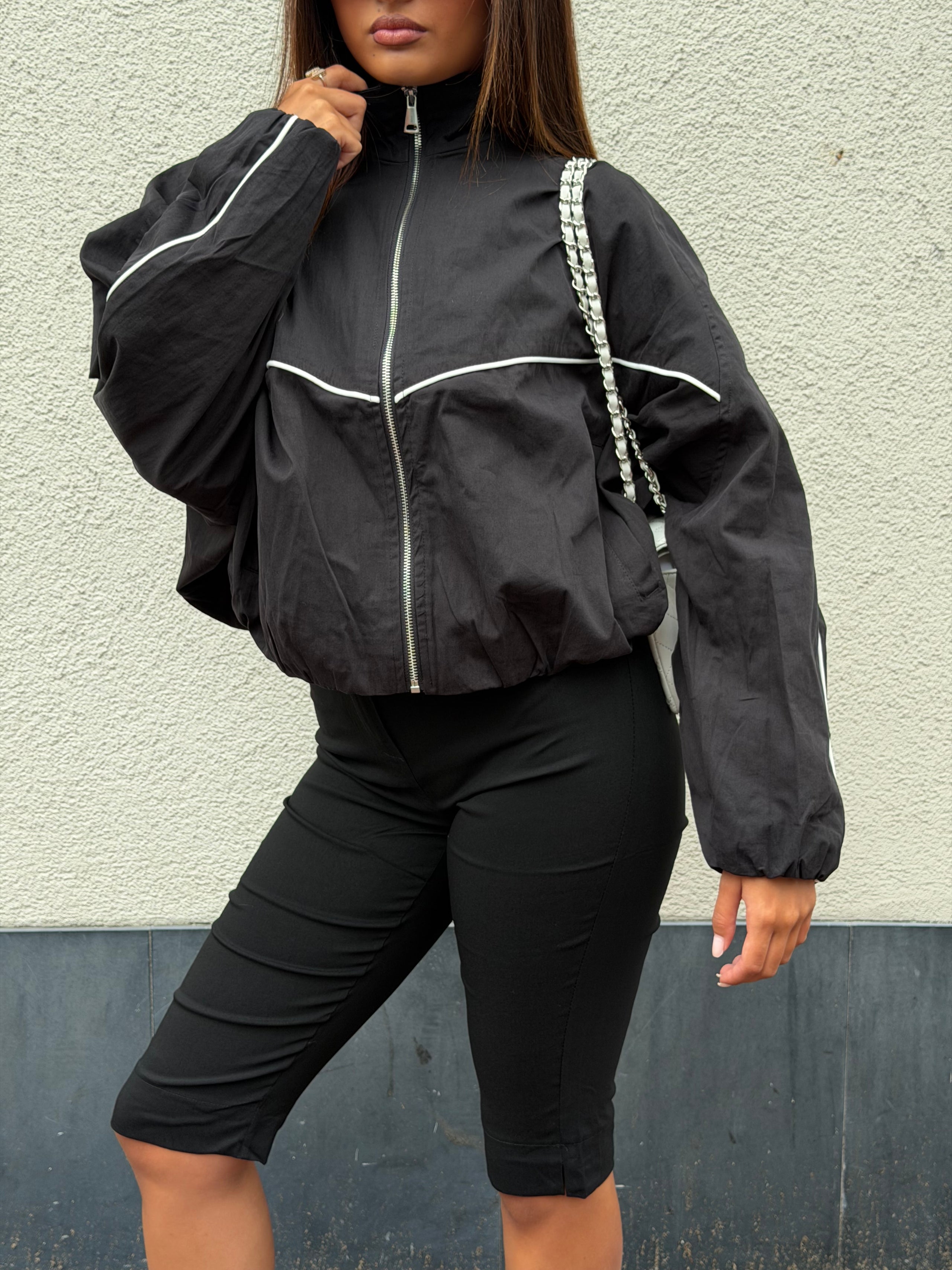 Coats & Jackets