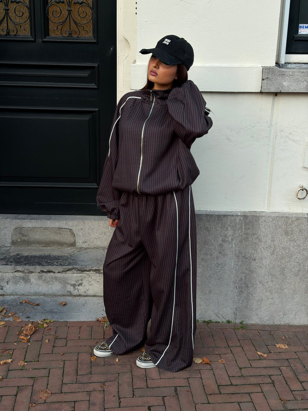 MILA JOGGER SET CHECKERED GREY