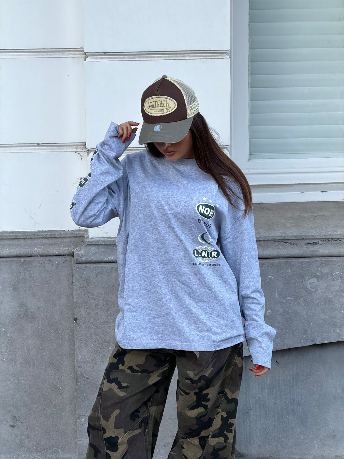 NOIR LONGSLEEVE GREY