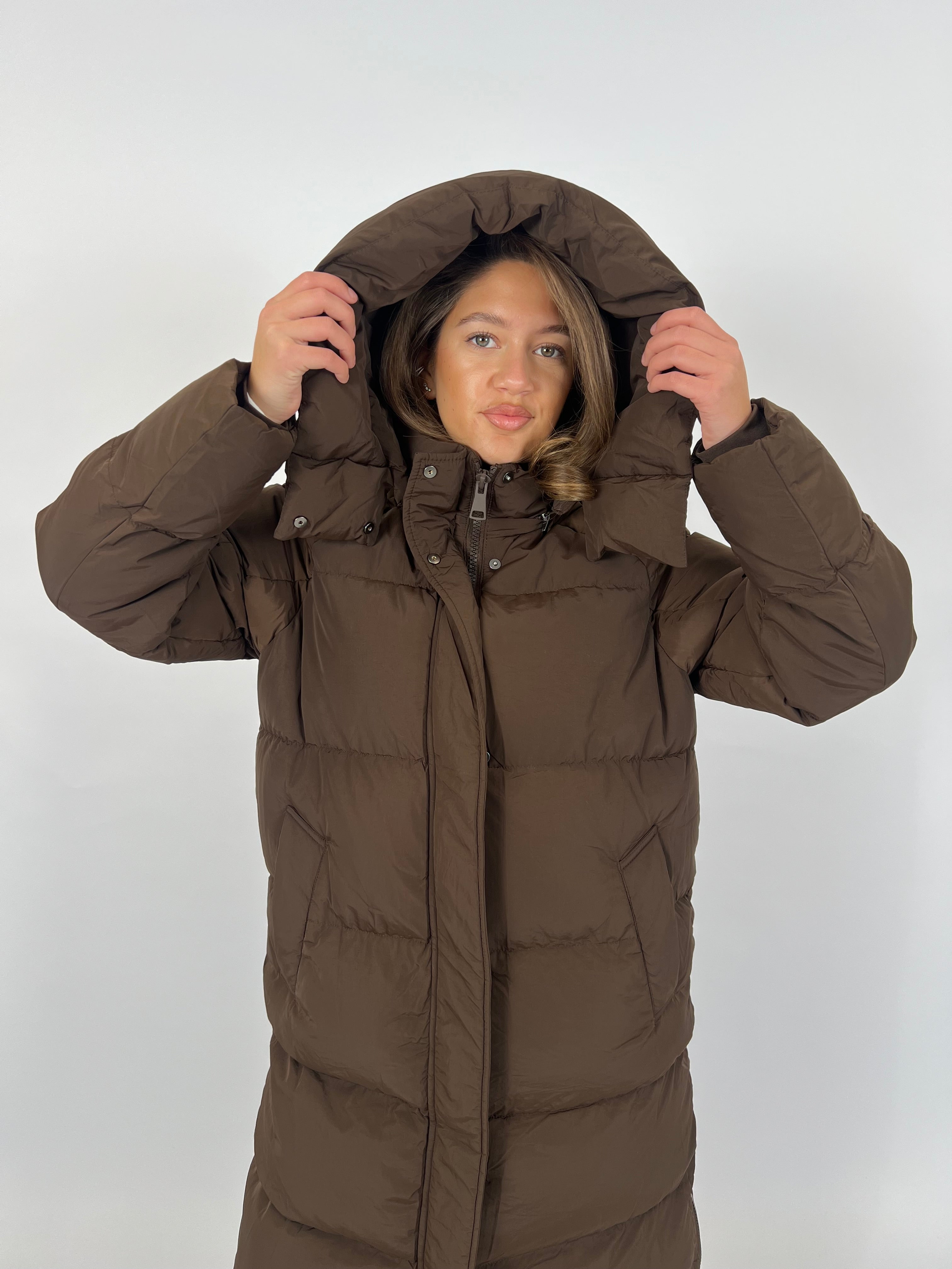 LONG ZIPPER PUFFER COAT CHOCO 7580 PRE ORDER