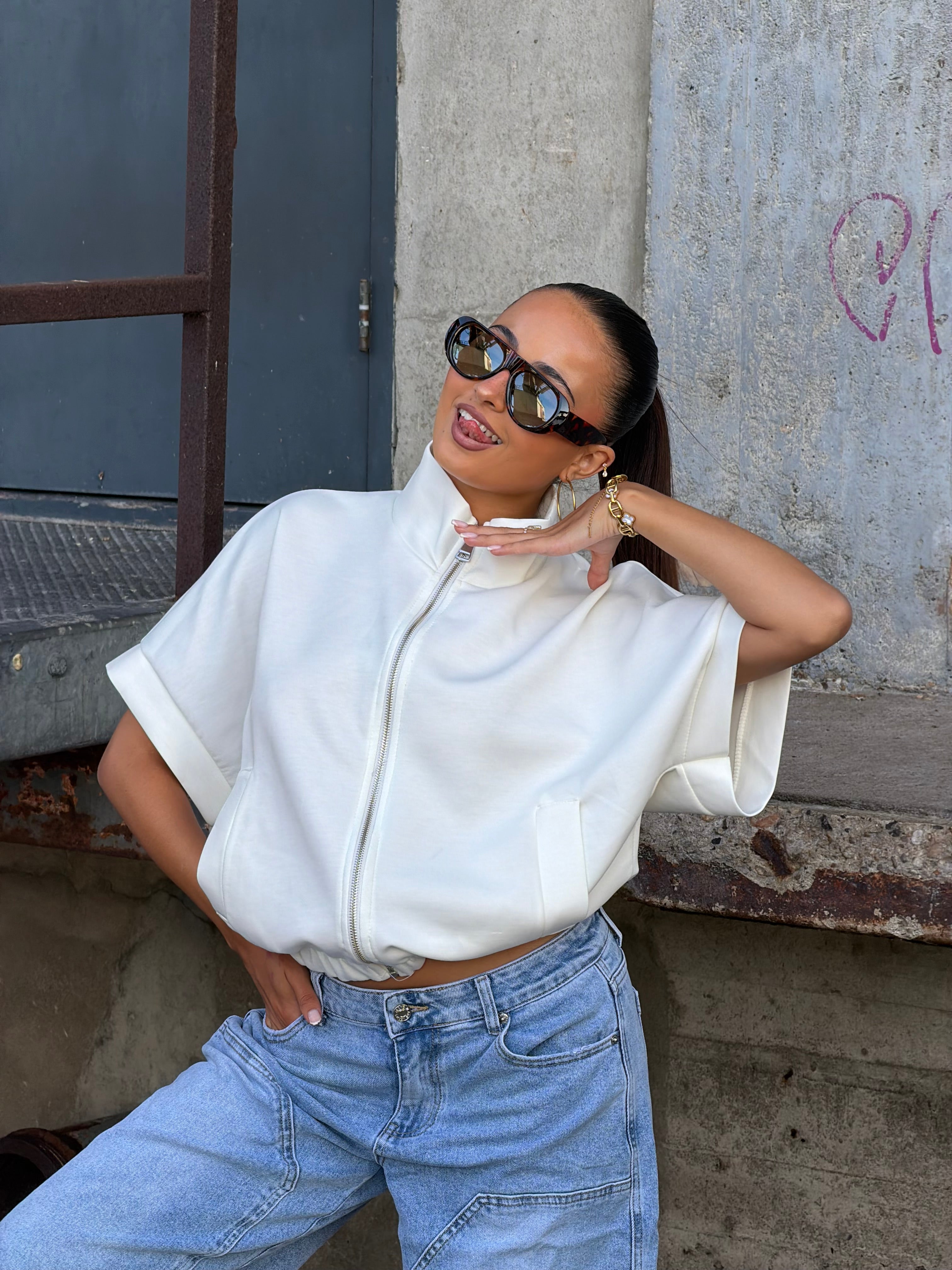 SHORTSLEEVE BOMBER VEST CREAM