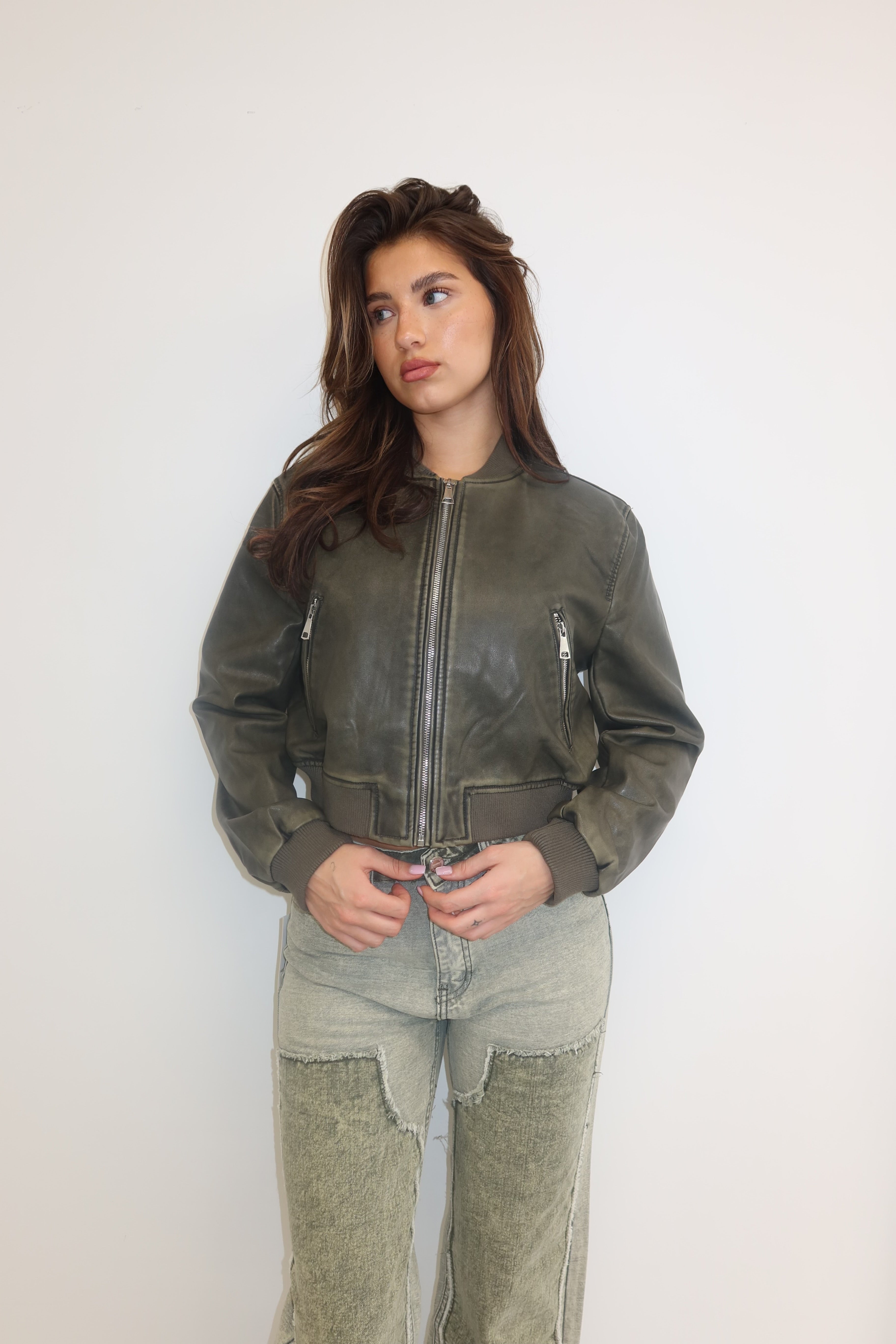 VINTAGE LEATHER LOOK BOMBER GREEN