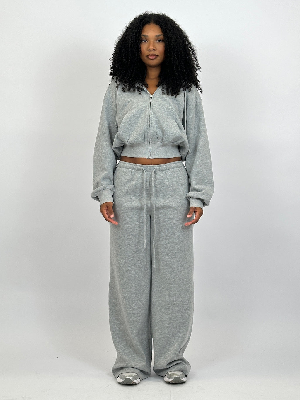 MUSTHAVE STRAIGHT JOGGER GREY (TALL)