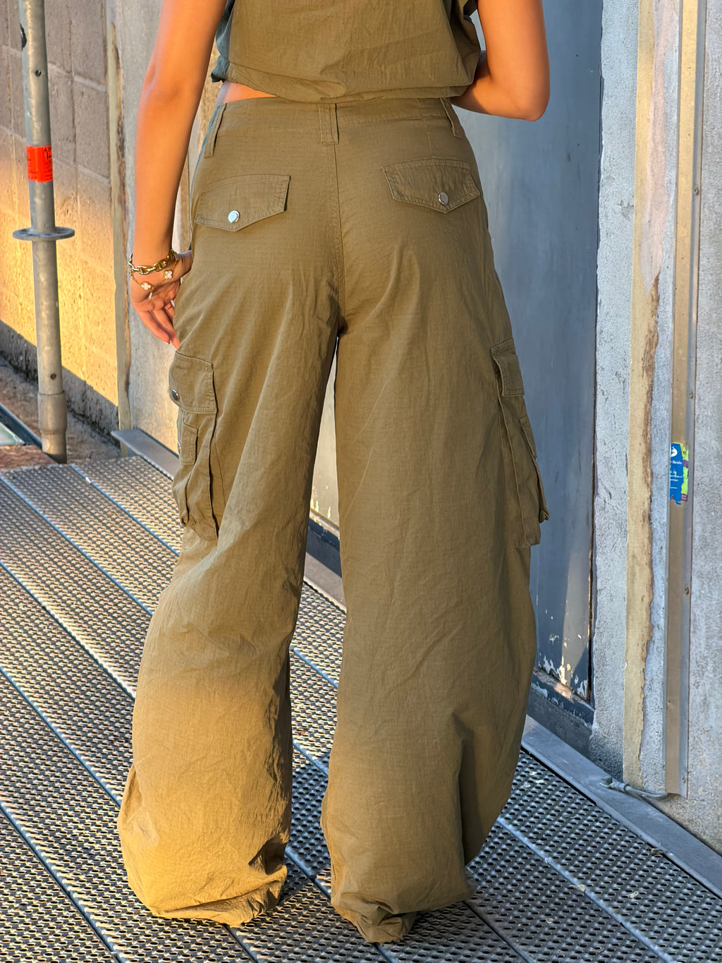 COCO CARGO PARACHUTE ARMY