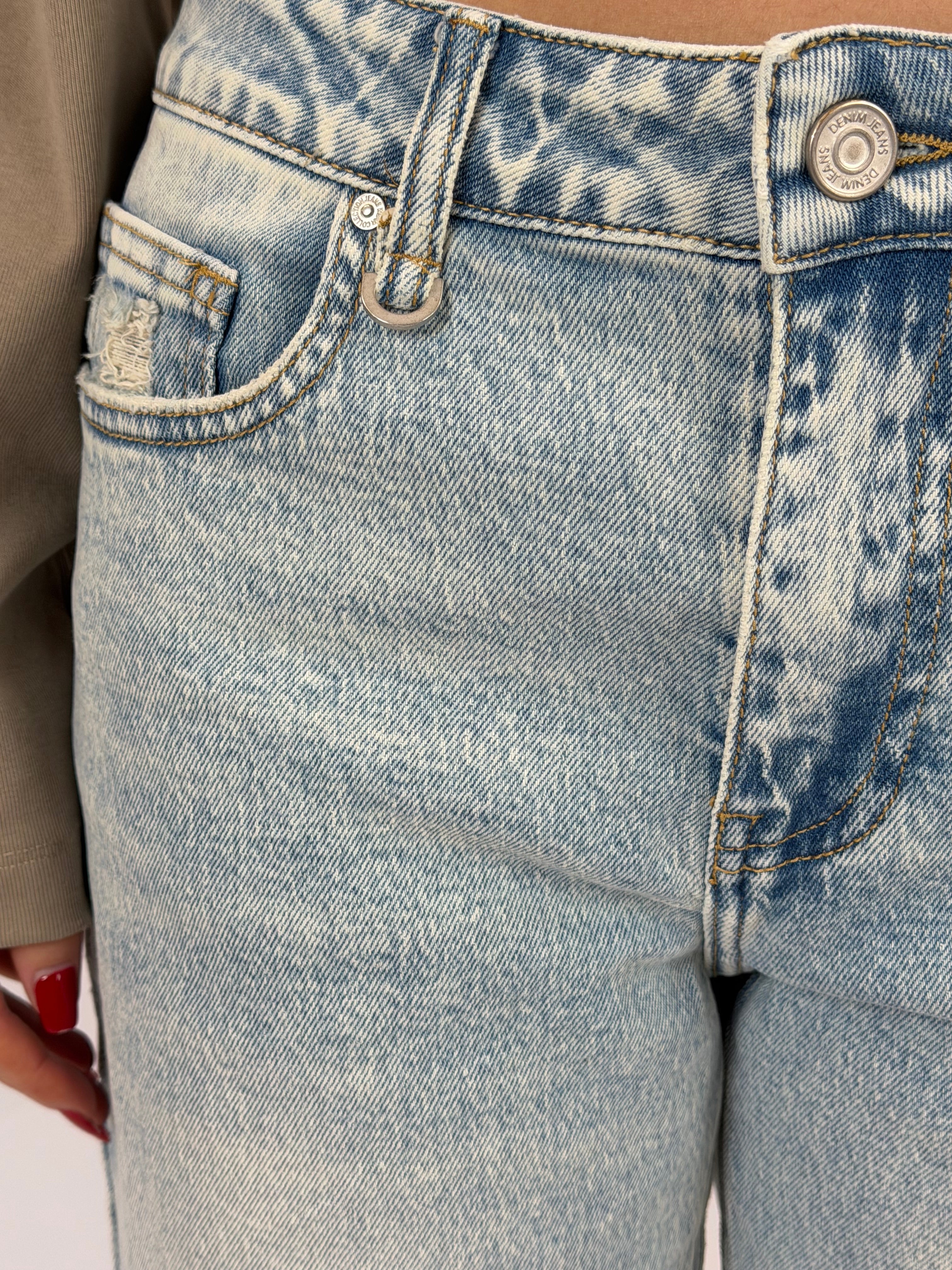 MID WAIST STRETCH WIDE LEG LIGHT BLUE