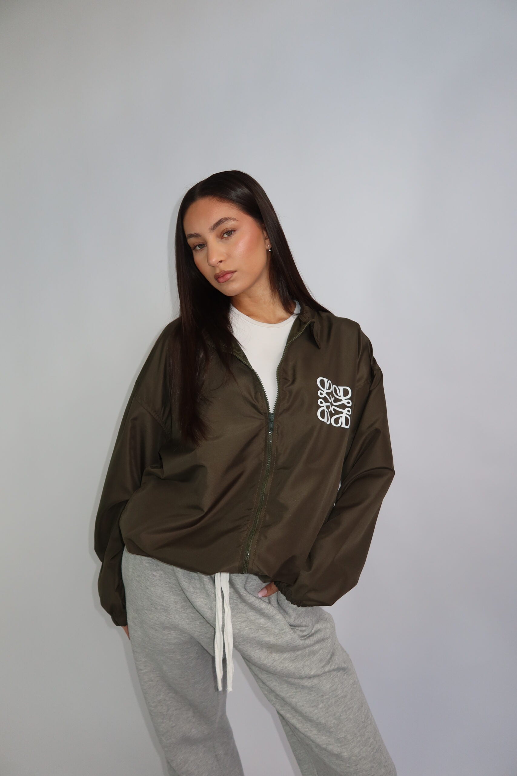 WHITE TIE JOGGER GREY