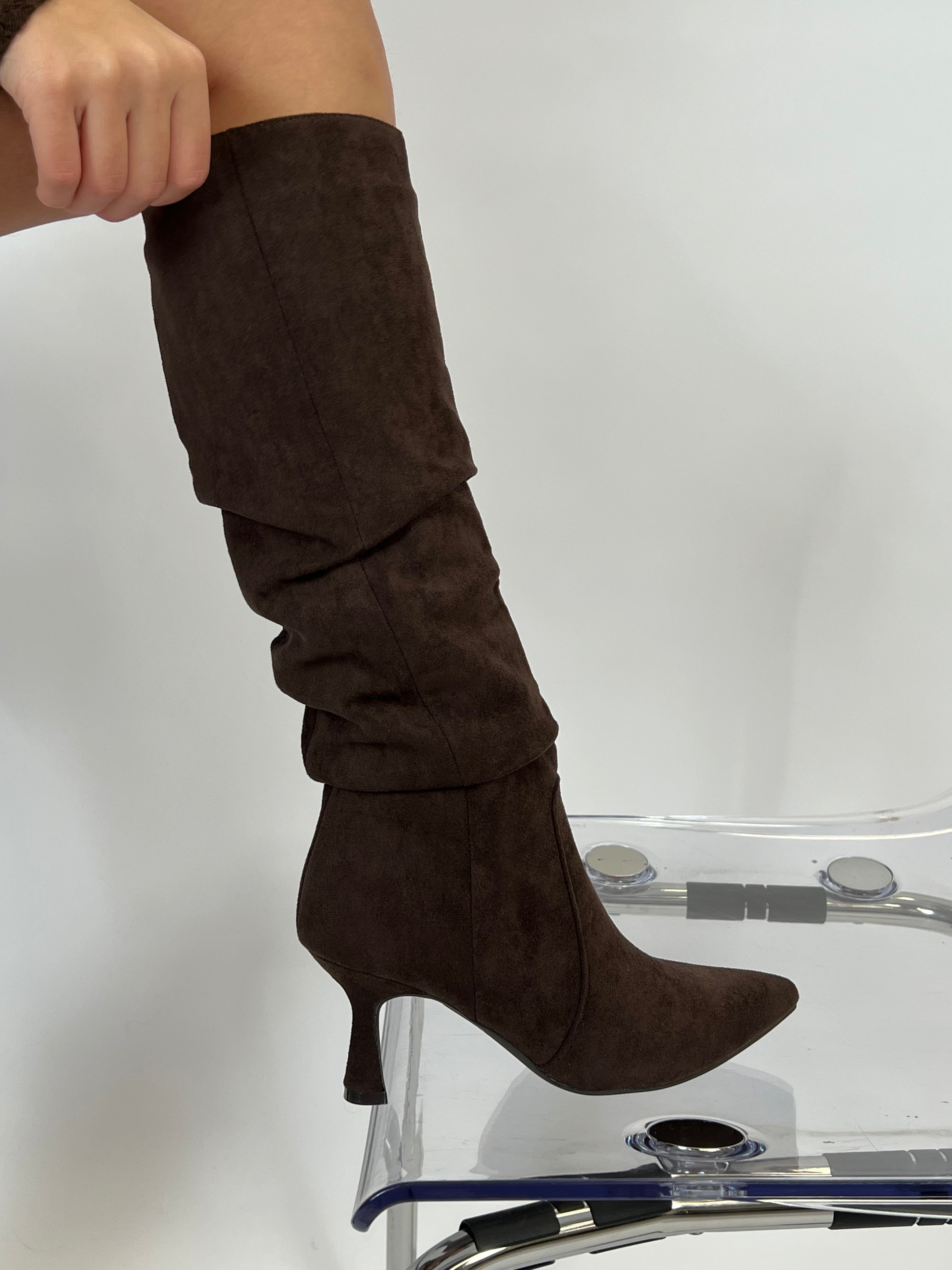 THAT GIRL SUÈDE BOOTS CHOCO