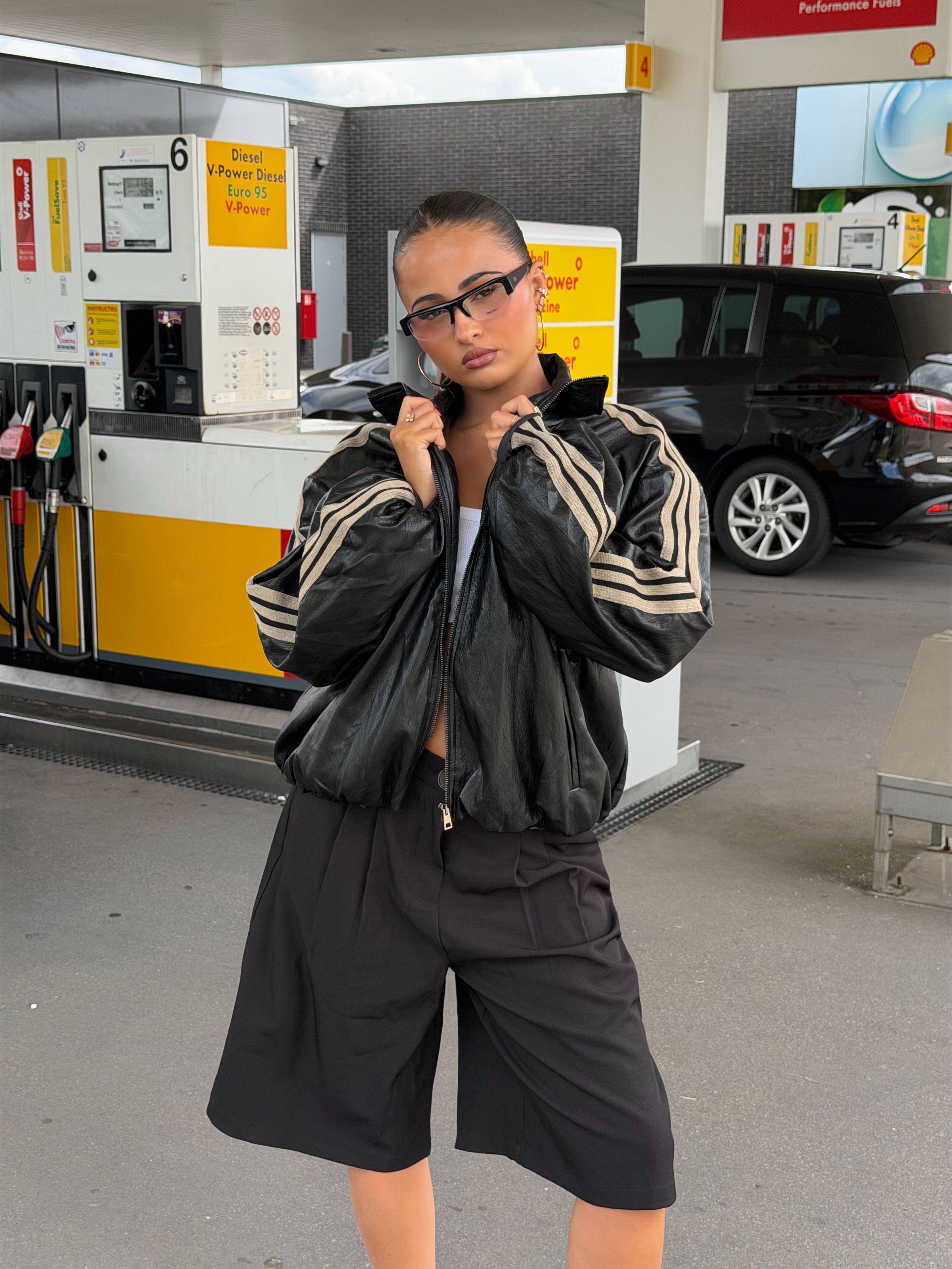 PREMIUM VINTAGE LEATHER BOMBER