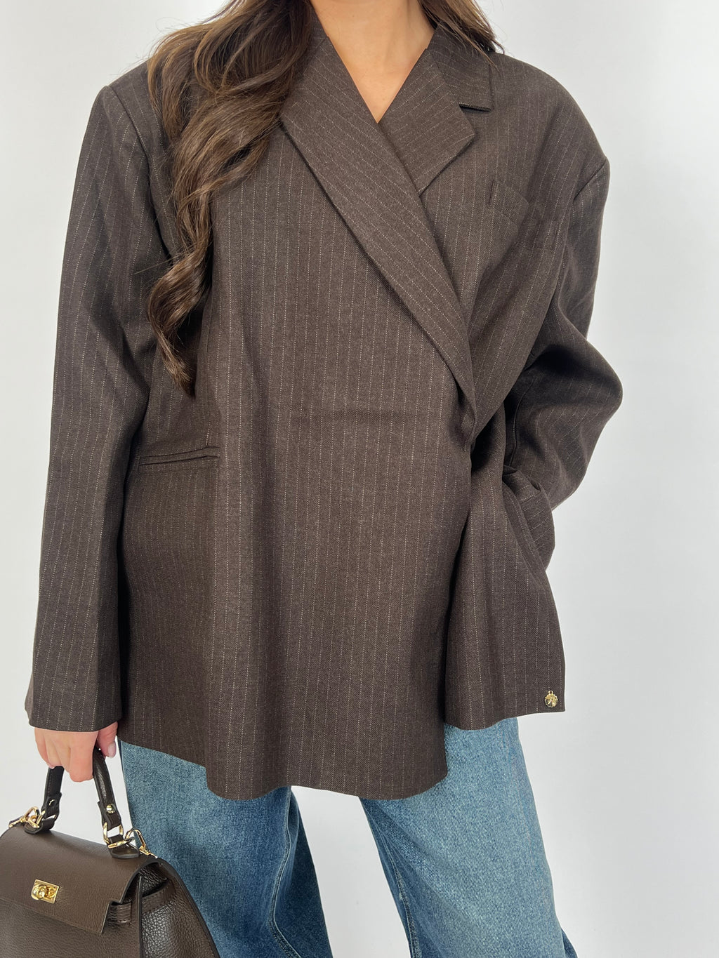 OVERSIZED PINSTRIPE DAD BLAZER CHOCO