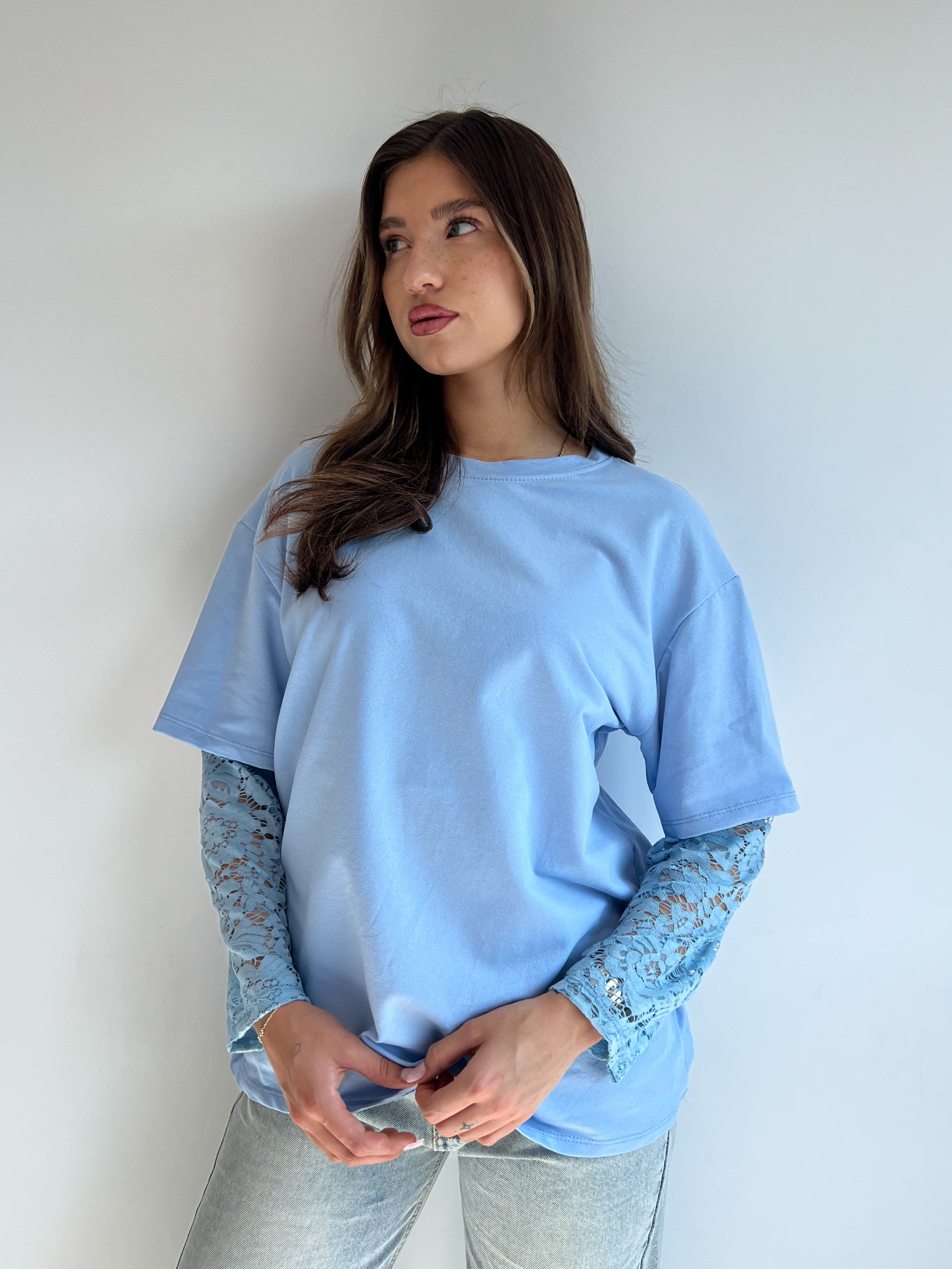 OVERSIZED LACE SLEEVE TEE BABYBLUE