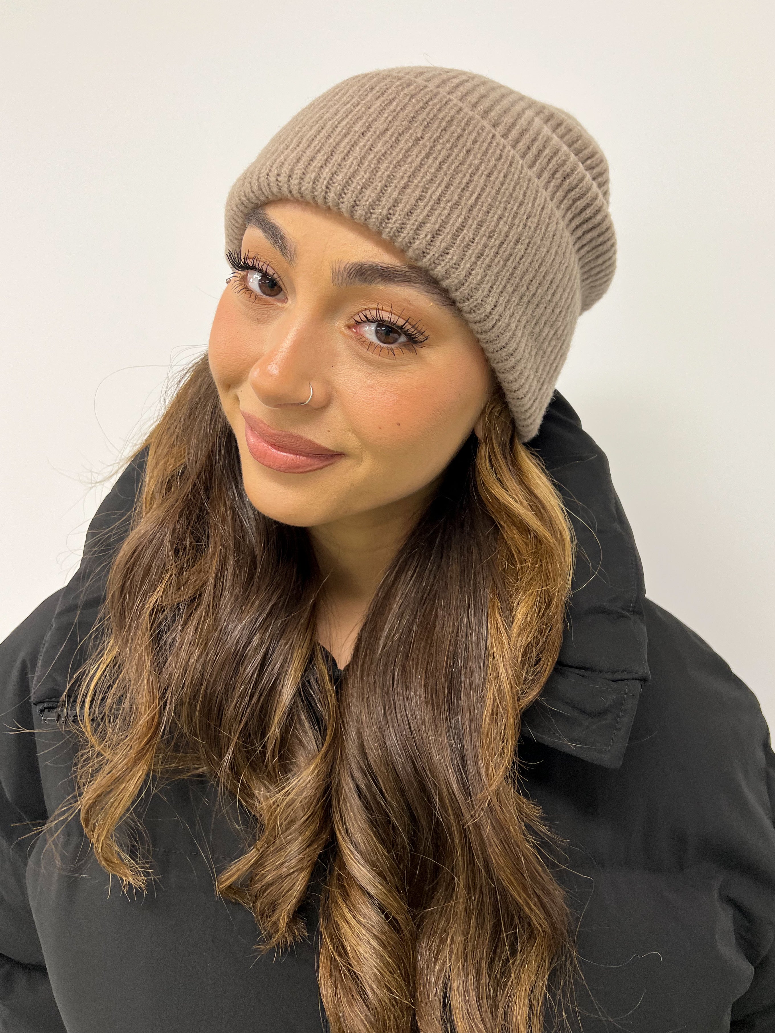 SOFT KNIT BEANIE TAUPE