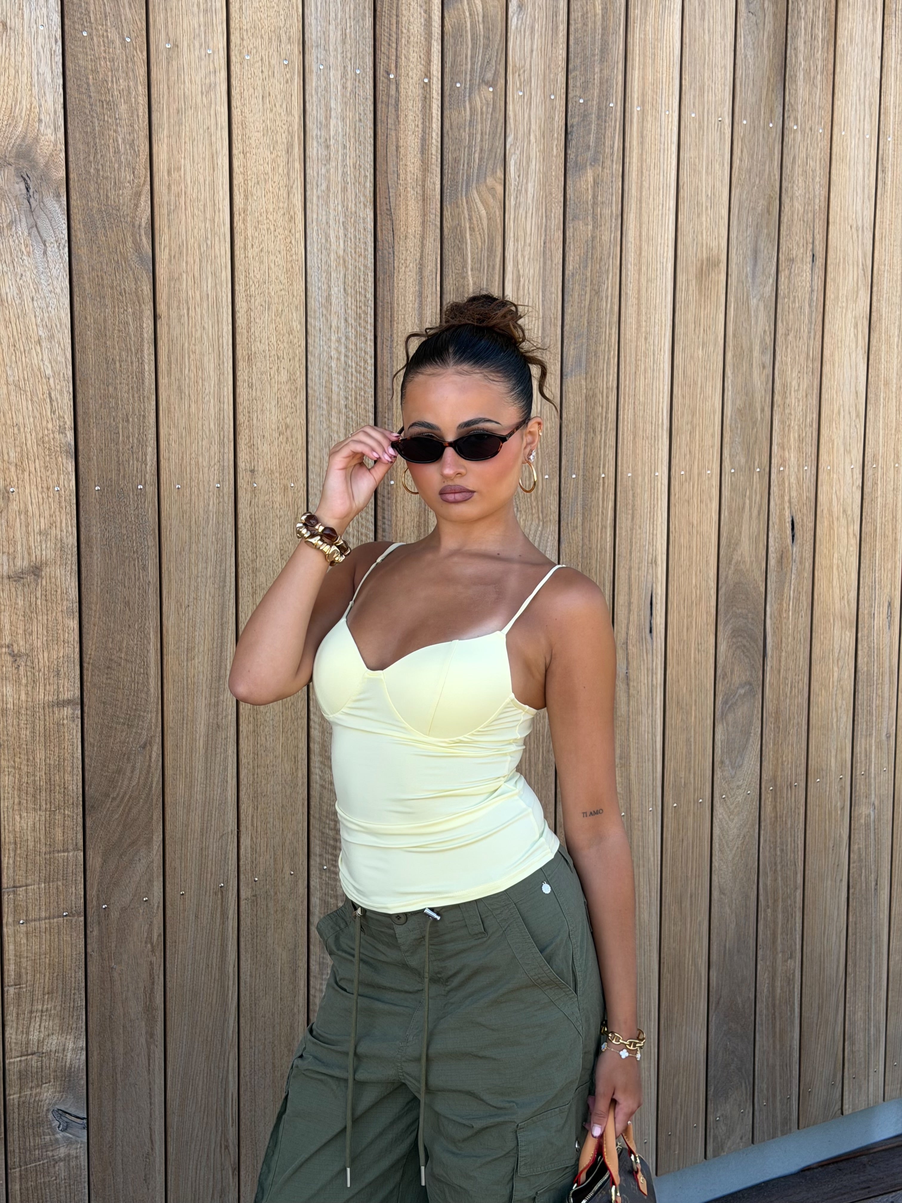 PADDED SNATCH TOP YELLOW
