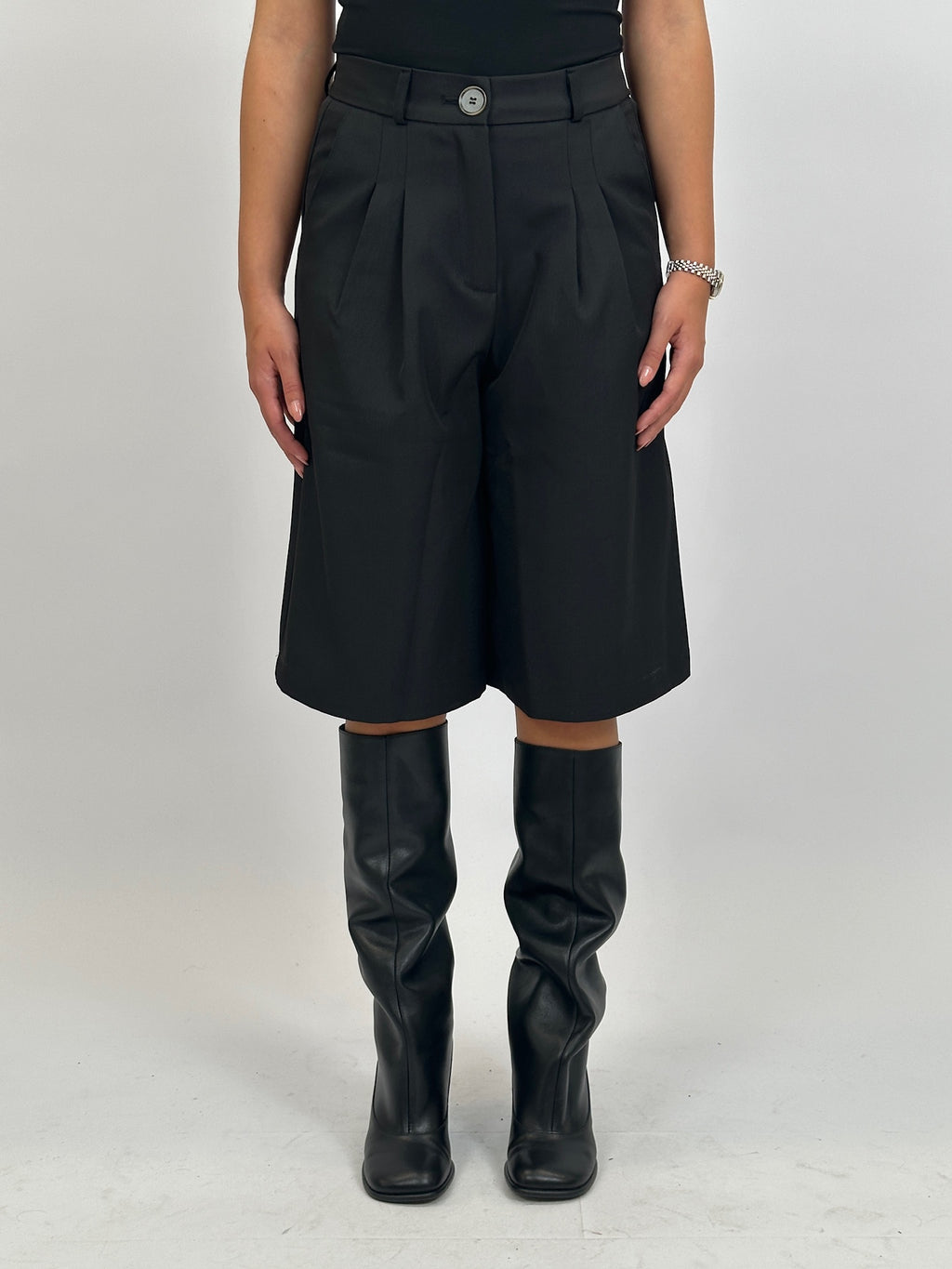 PANTALON JORTS BLACK