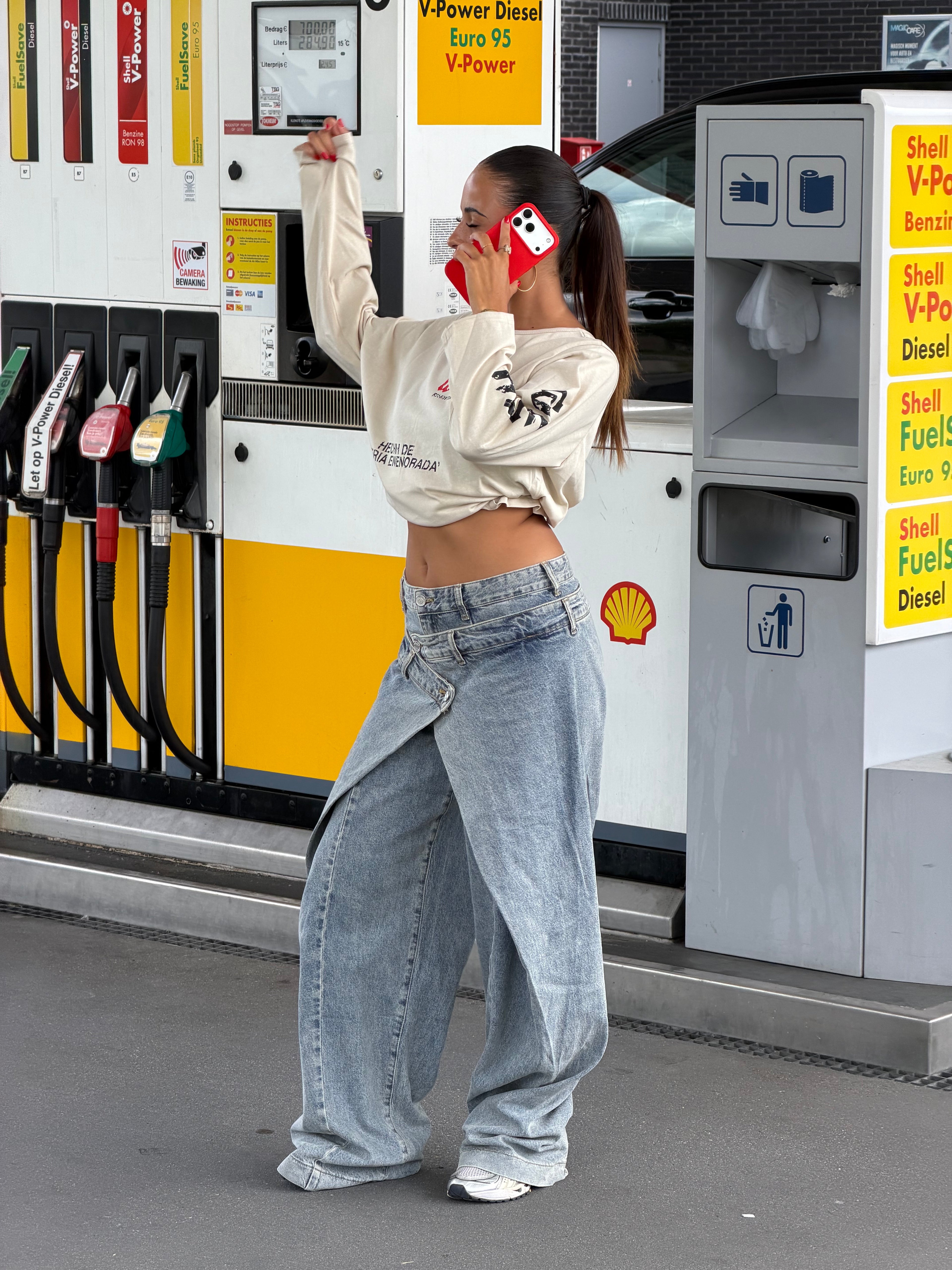 TRIPLE CLOSURE JEANS