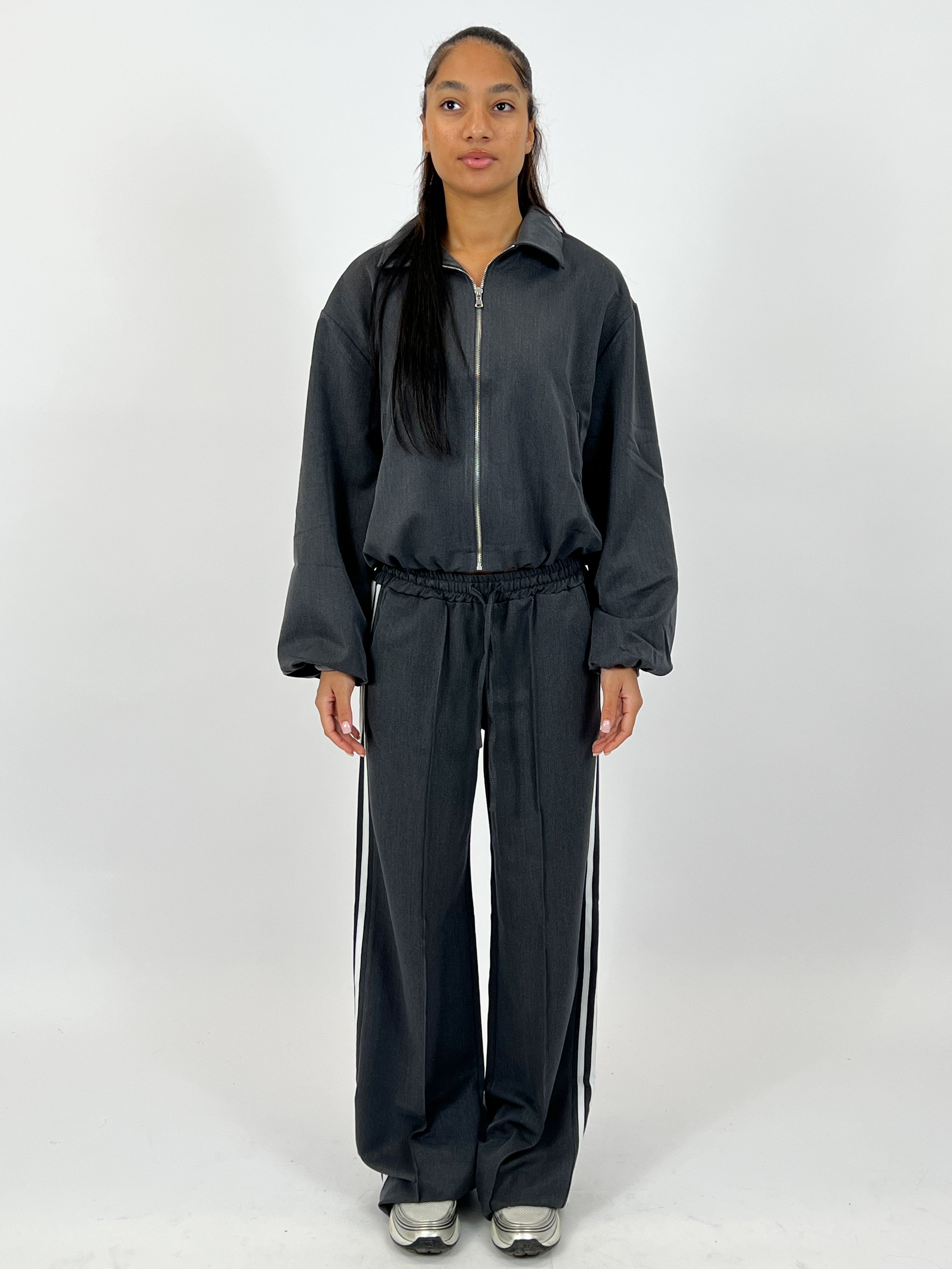 STRIPED PANTALON JOGGER GREY