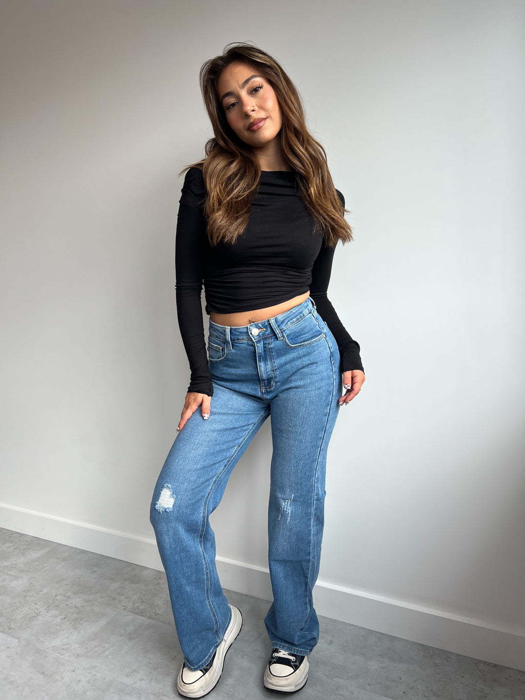 RIPPED WIDE STRETCH JEANS 2111