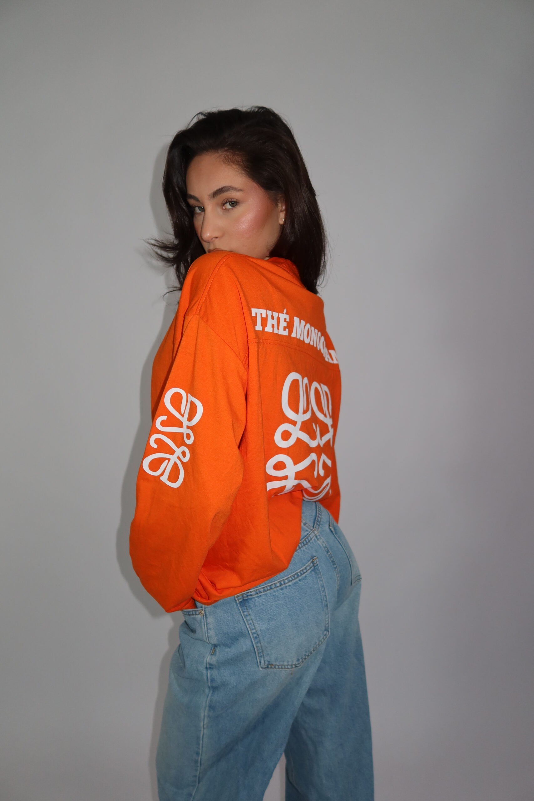 MONOGRAM LONGSLEEVE ORANGE KINGSDAY