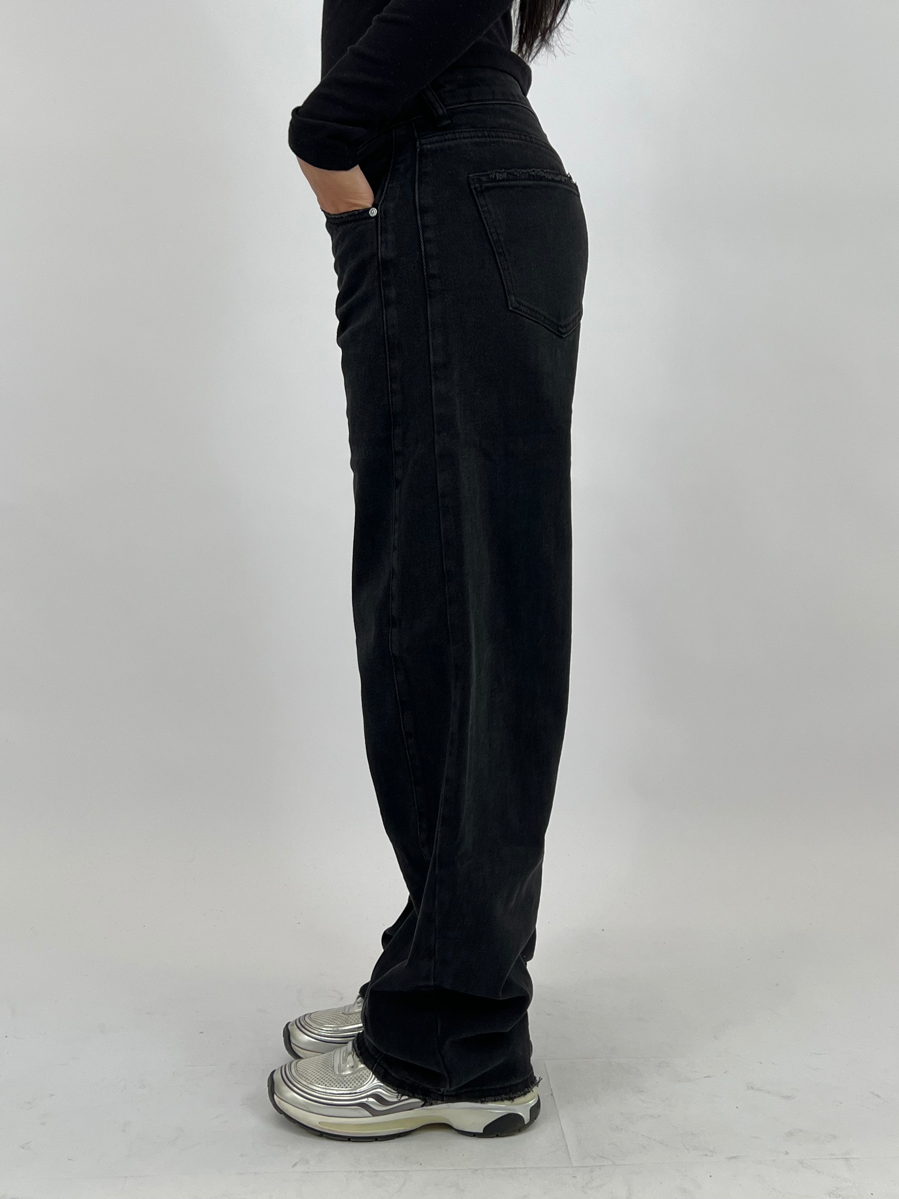 THE BLACK BALLOON STRETCH JEANS
