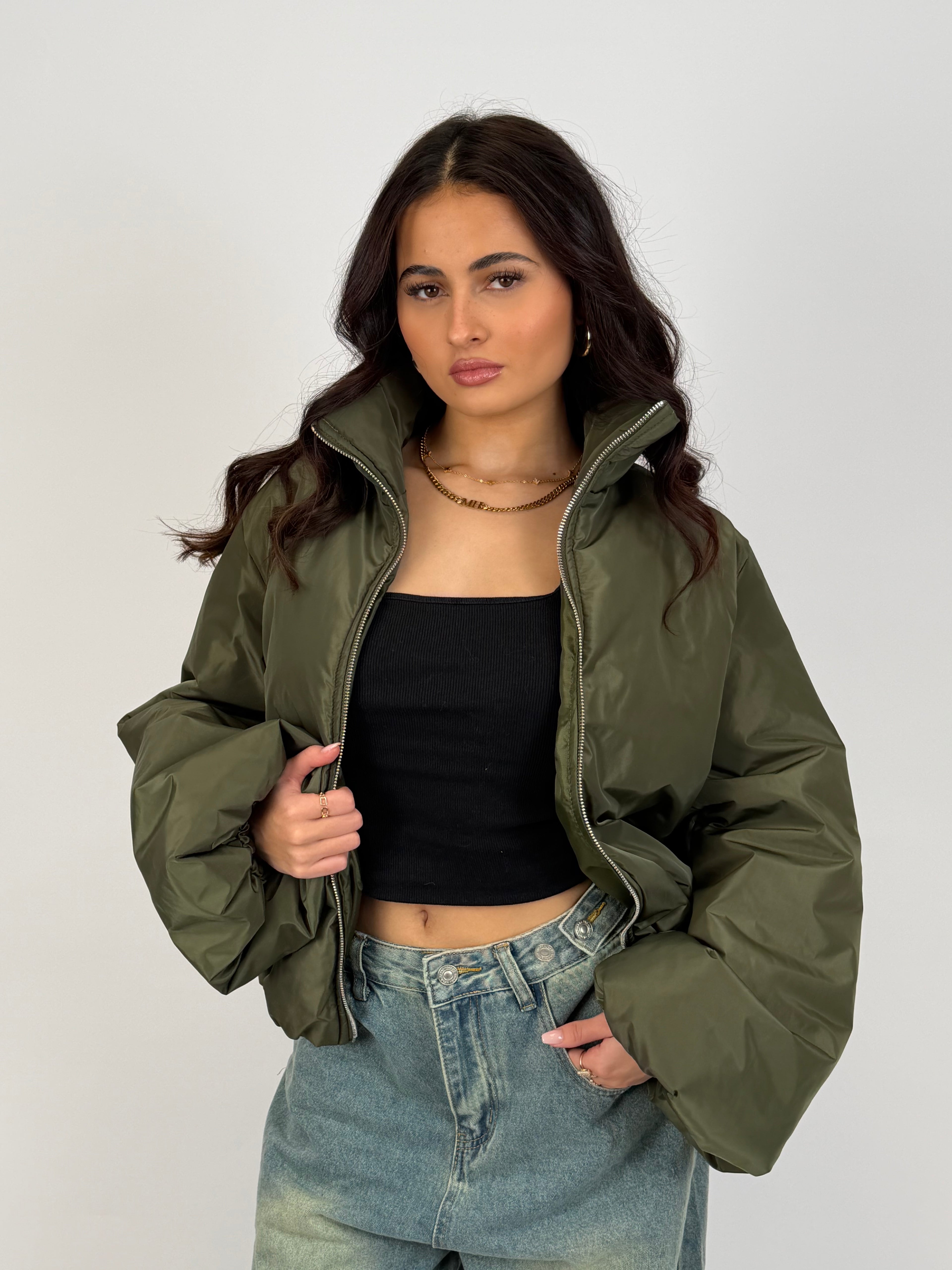 PUFFY BOMBER COAT ARMY