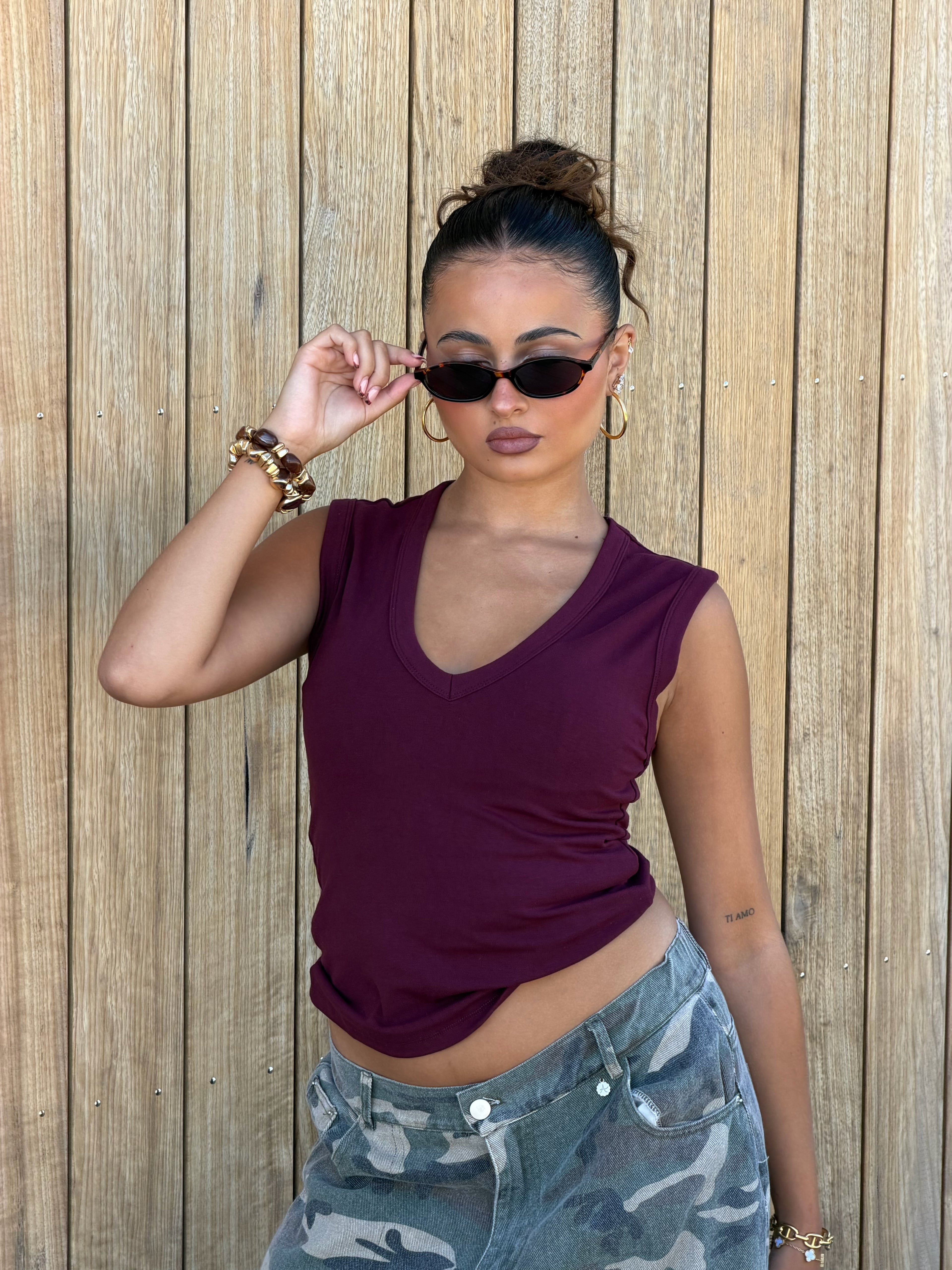 V TANK BORDEAUX