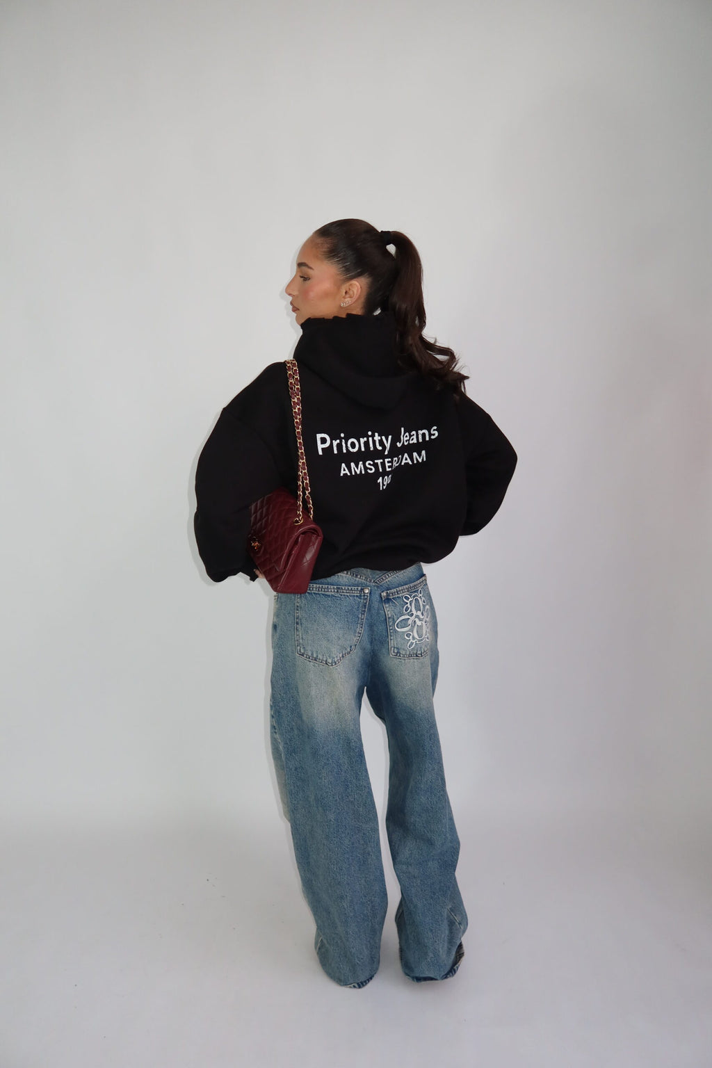 PREMIUM PRIORITY DISTRESSED HOODIE BLACK
