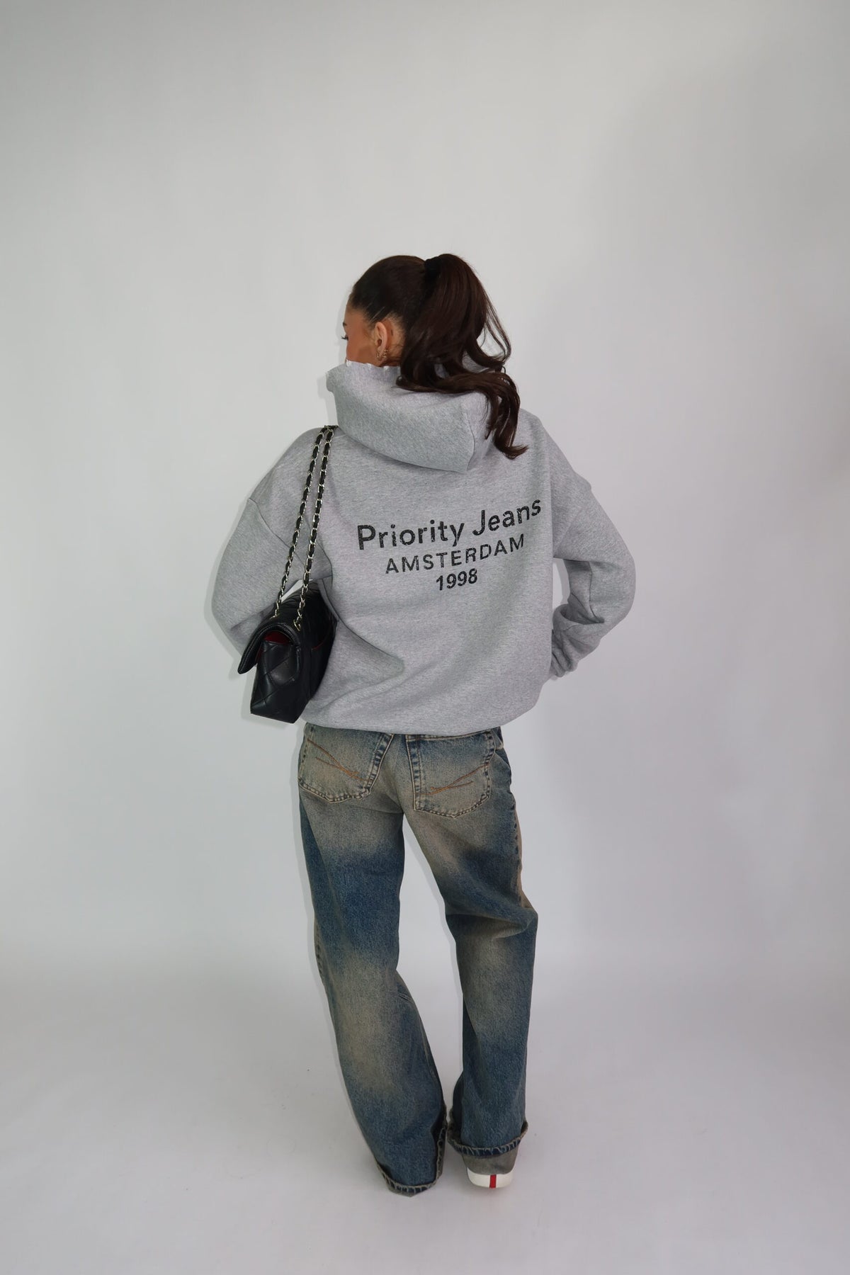 PREMIUM PRIORITY DISTRESSED HOODIE GREY