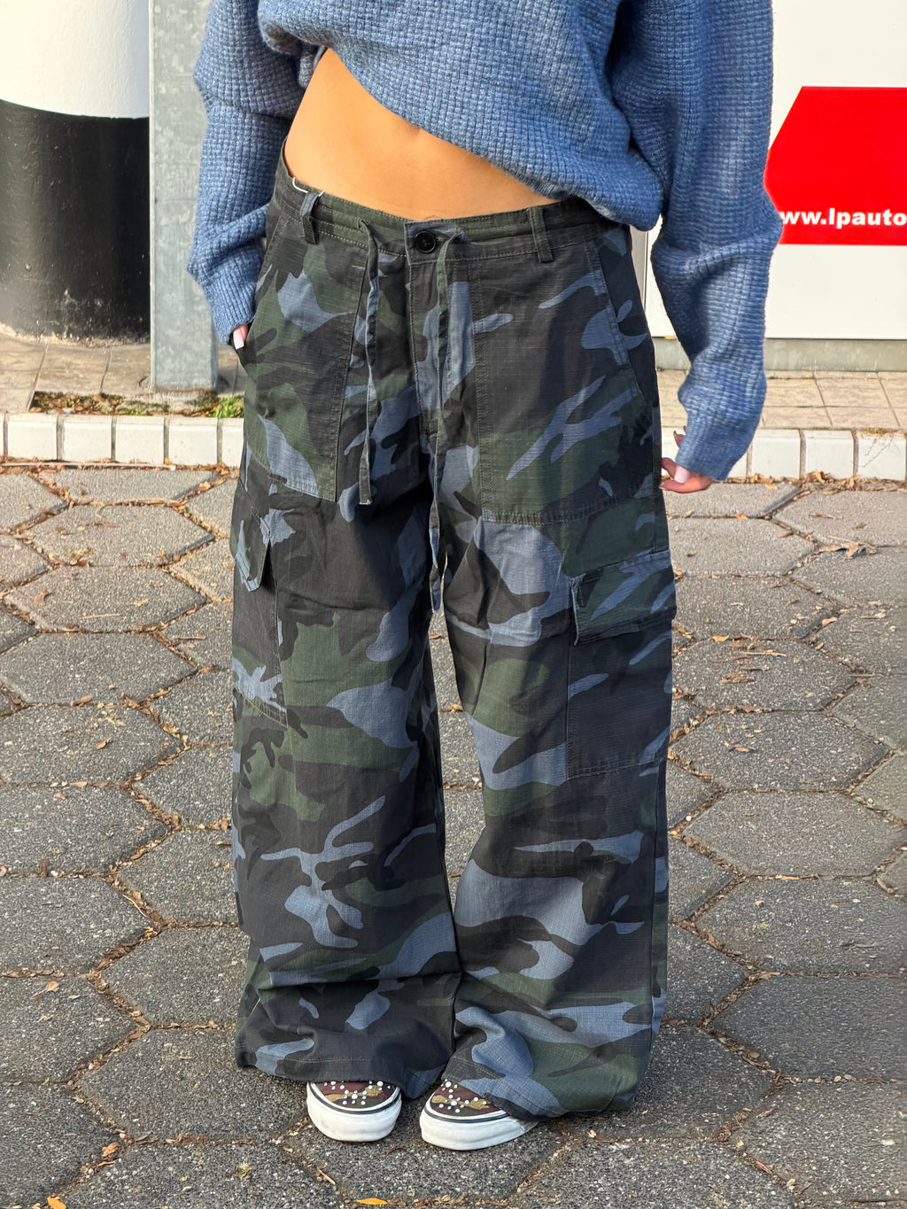 CAMO TRACK CARGO BLAUWE WASH