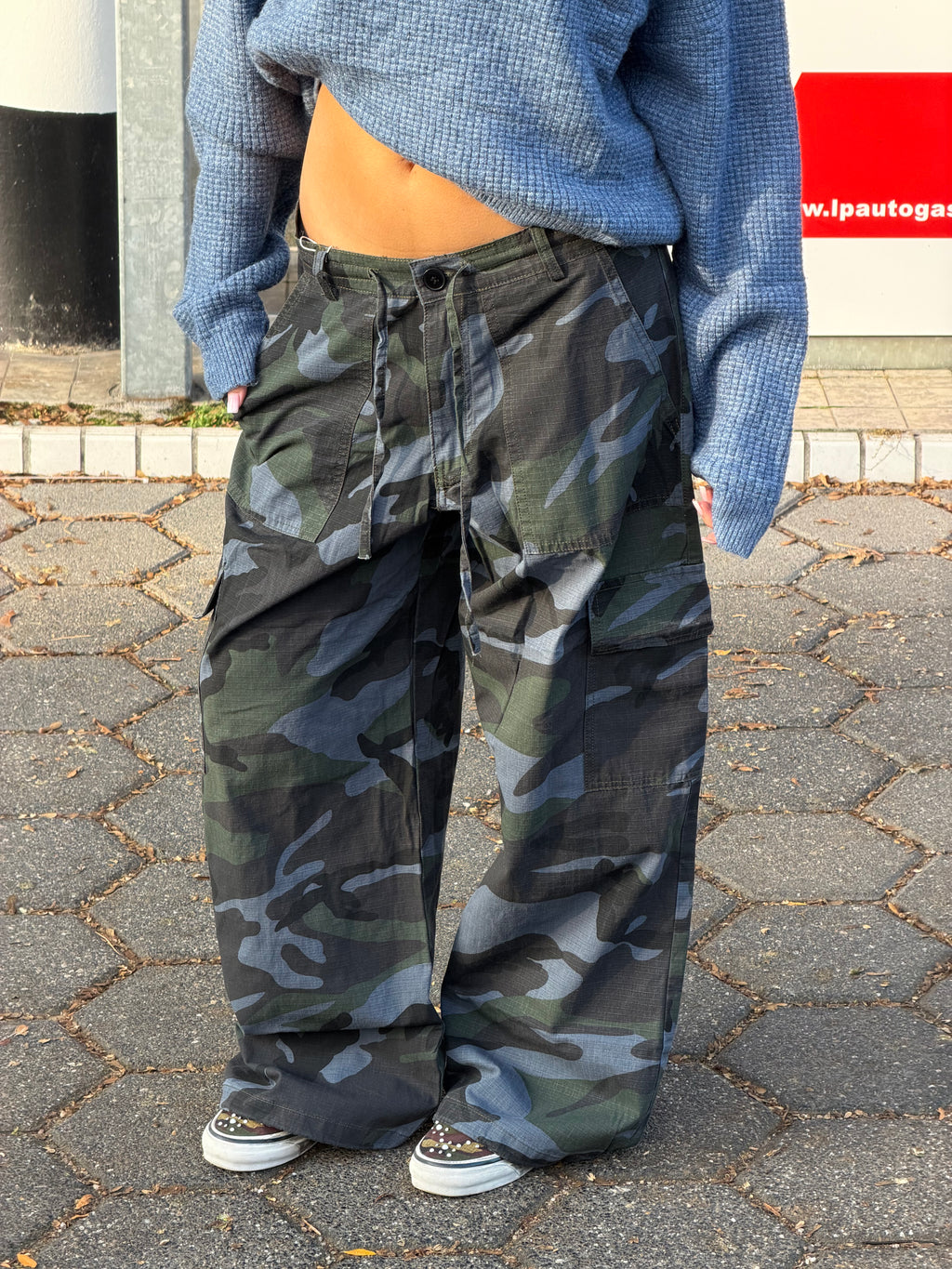 CAMO TRACK CARGO BLAUWE WASH