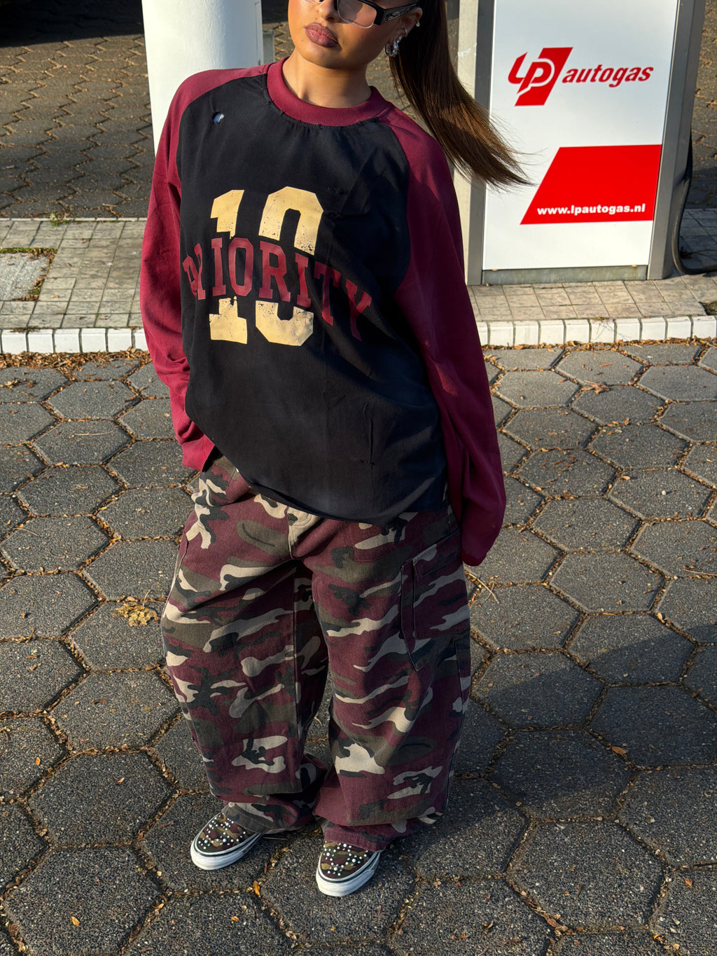 THE PERFECT WASHED ARMY CARGO BORDEAUX