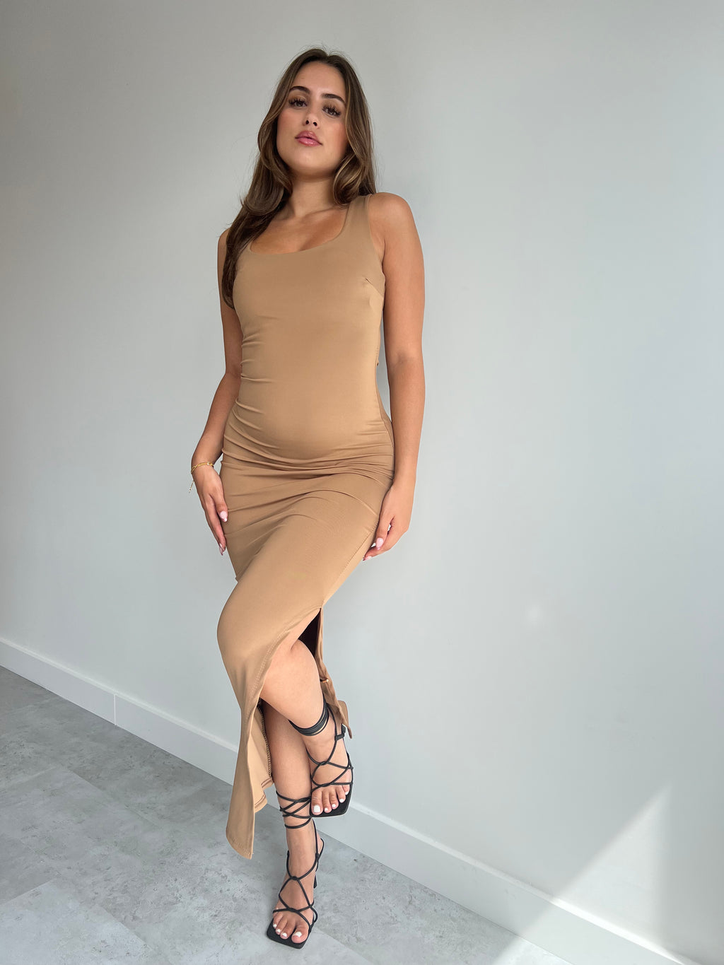 SKIM LOOK SLINKY DRESS CAMEL